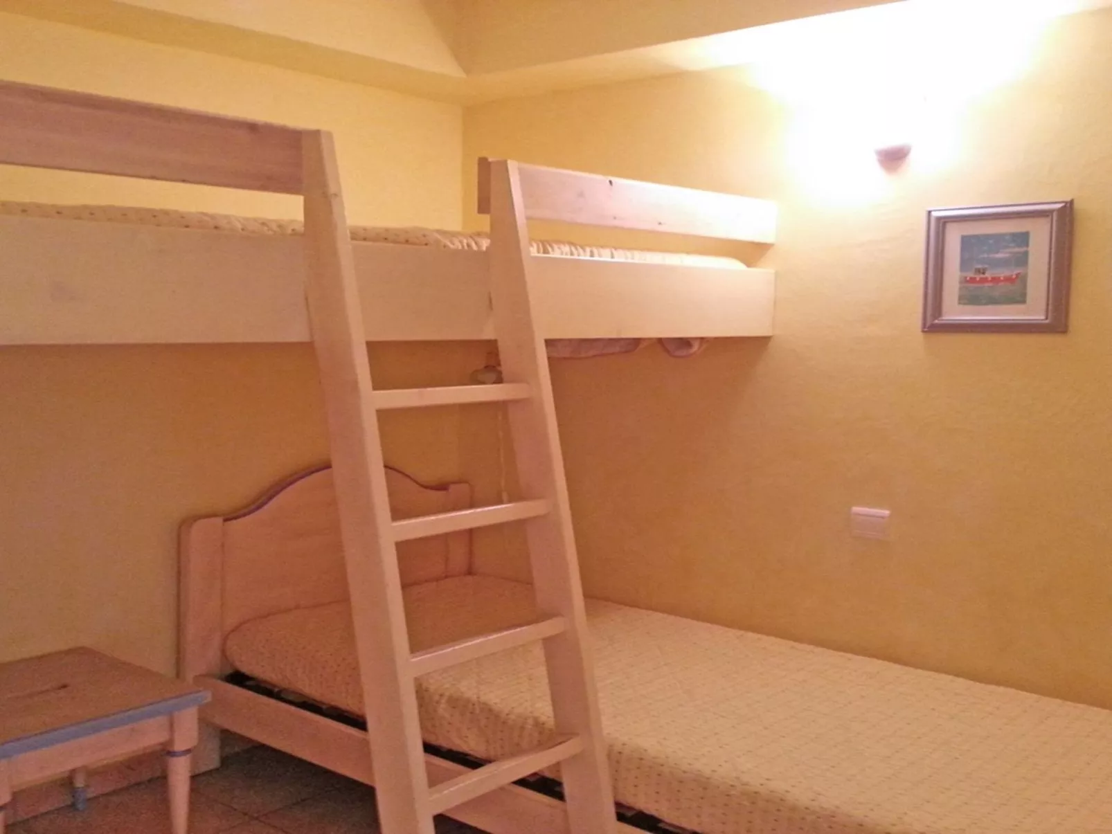 Port Marine 11B mit Pool-Binnen