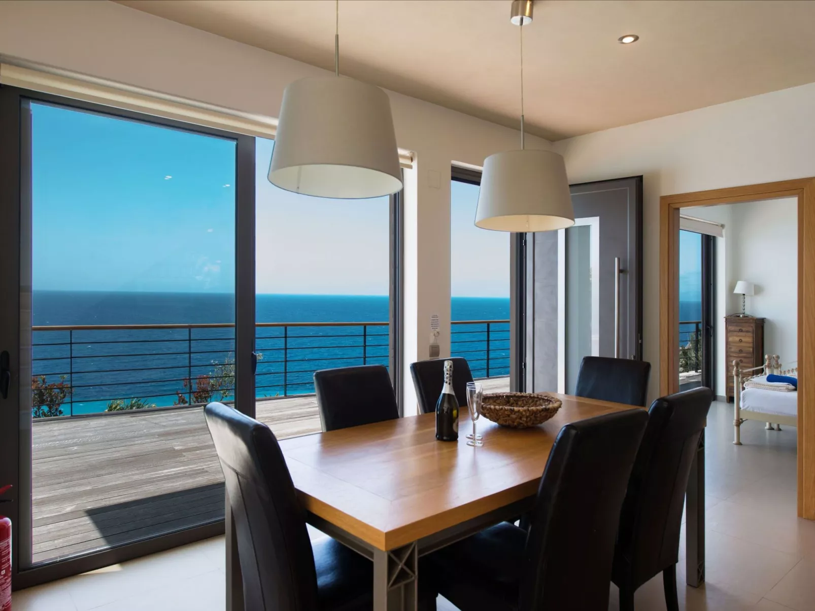 Schönes Haus in Lefkada mit privatem Pool und malerischer Aussicht-Binnen