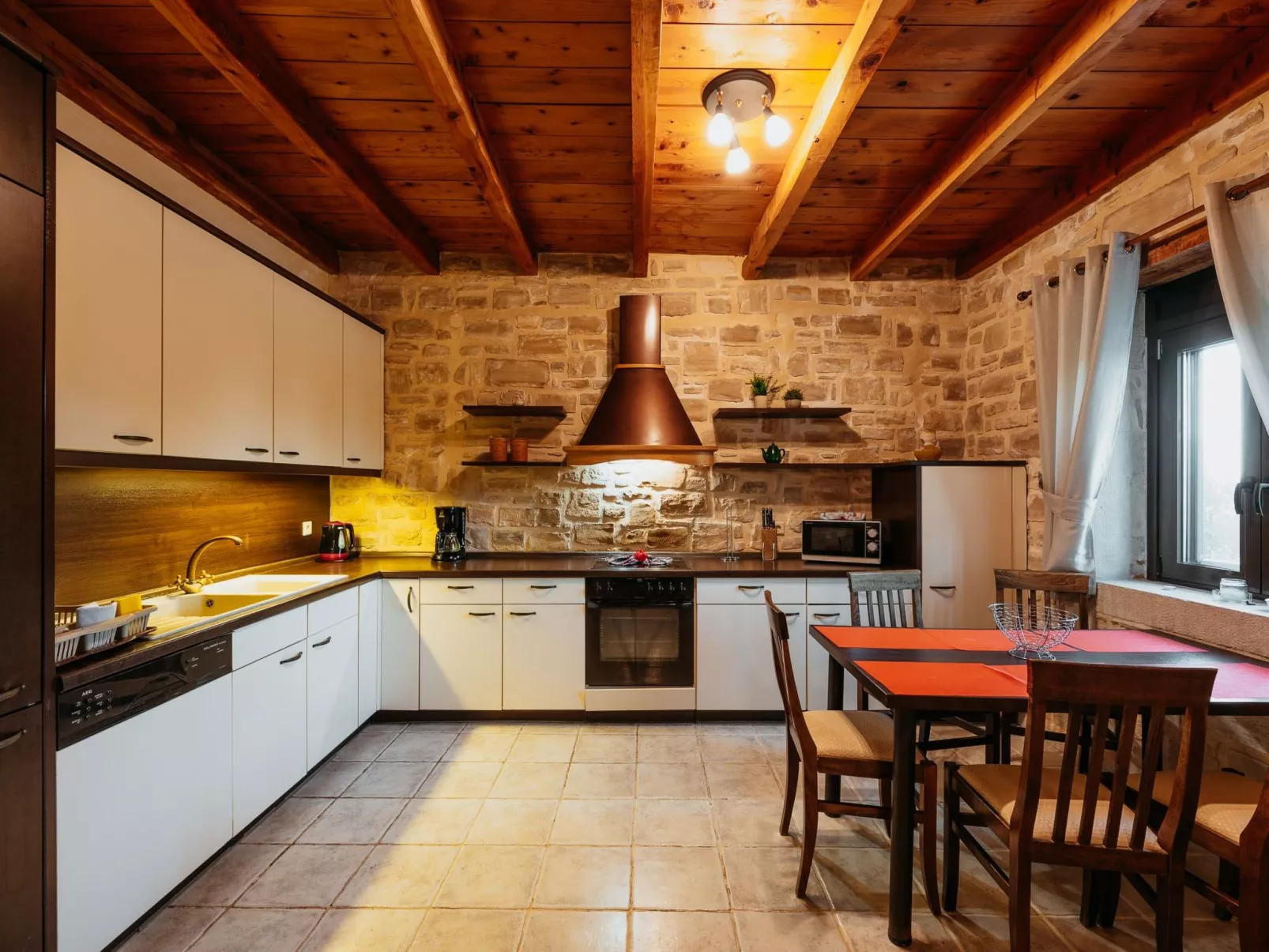 Ferienvilla Olympia-Image-tags.info