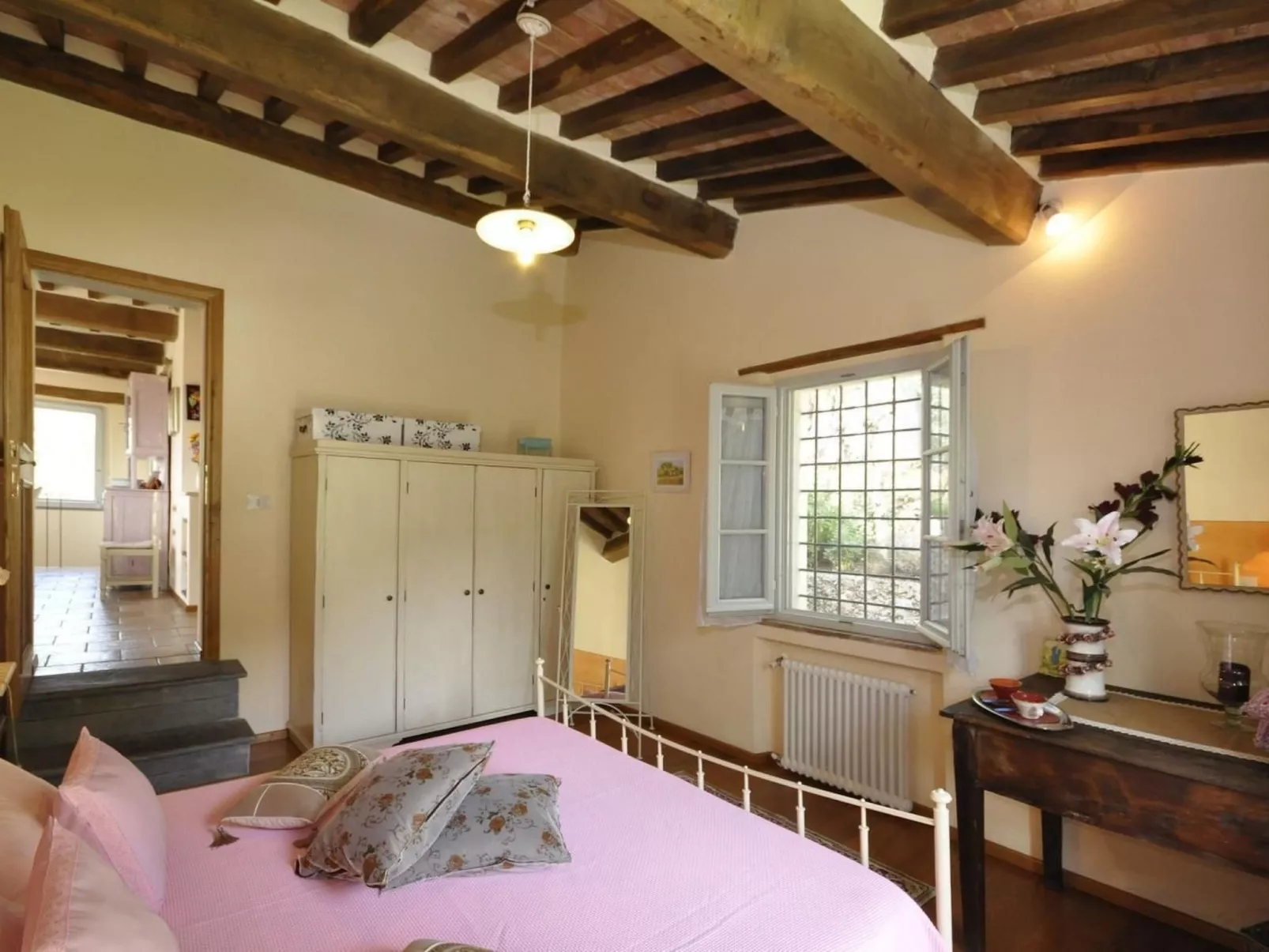 Villa mit Garten, Grill und Terrasse-Binnen