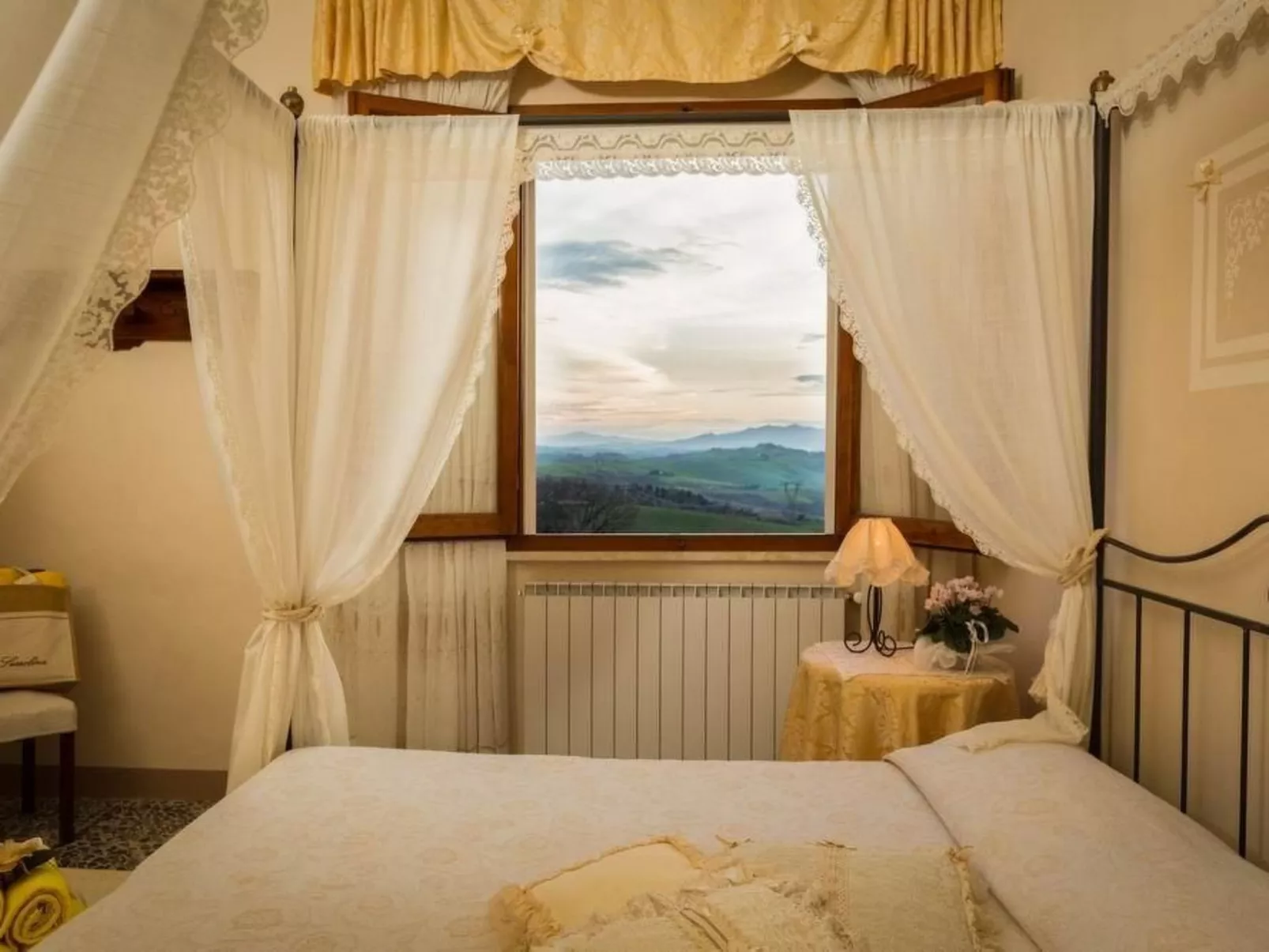 Villa Sassolina-Binnen