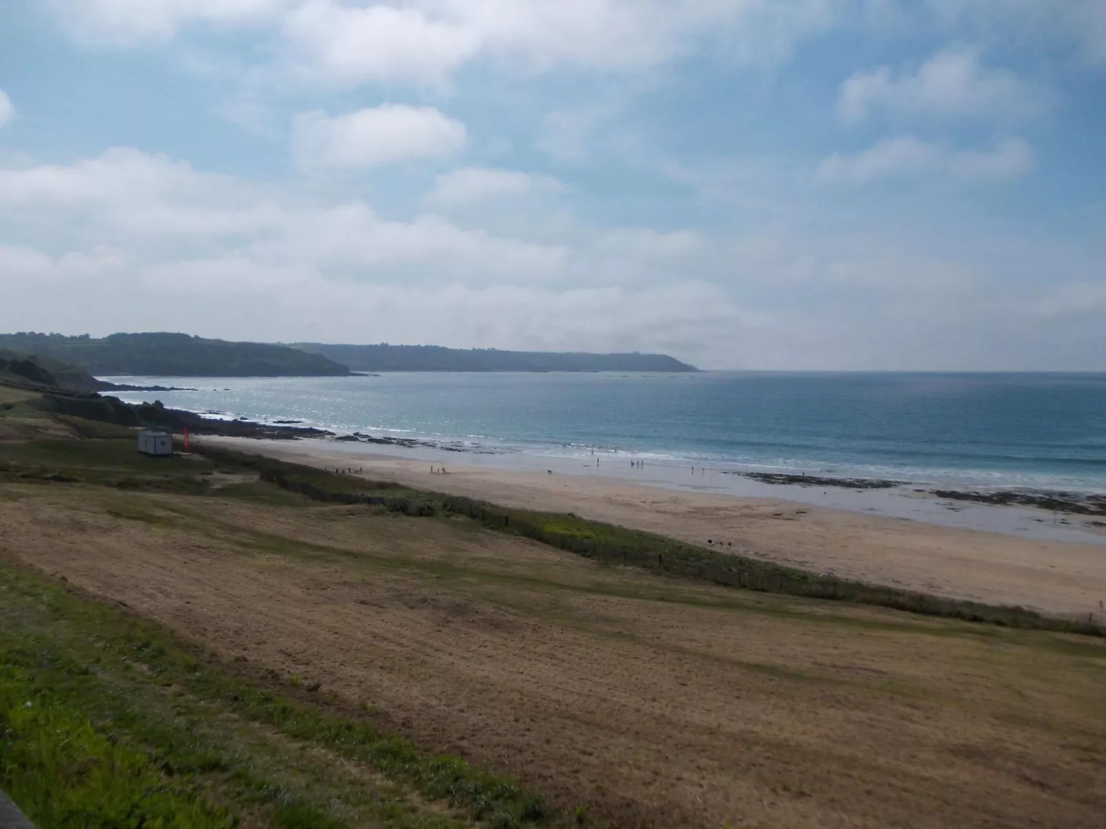 Mit Blick auf das Wasser-Buiten
