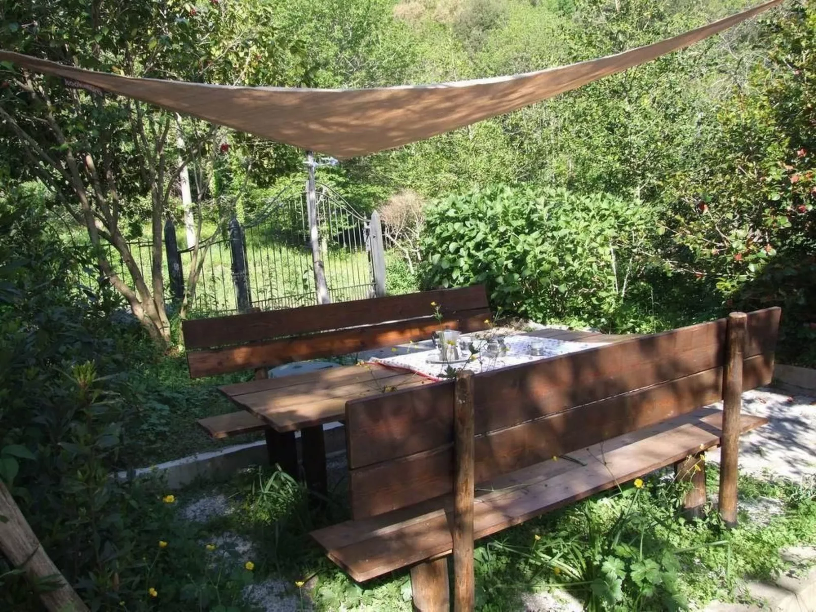 Wohnung 'Pink Holly' mit Terrasse-Buiten