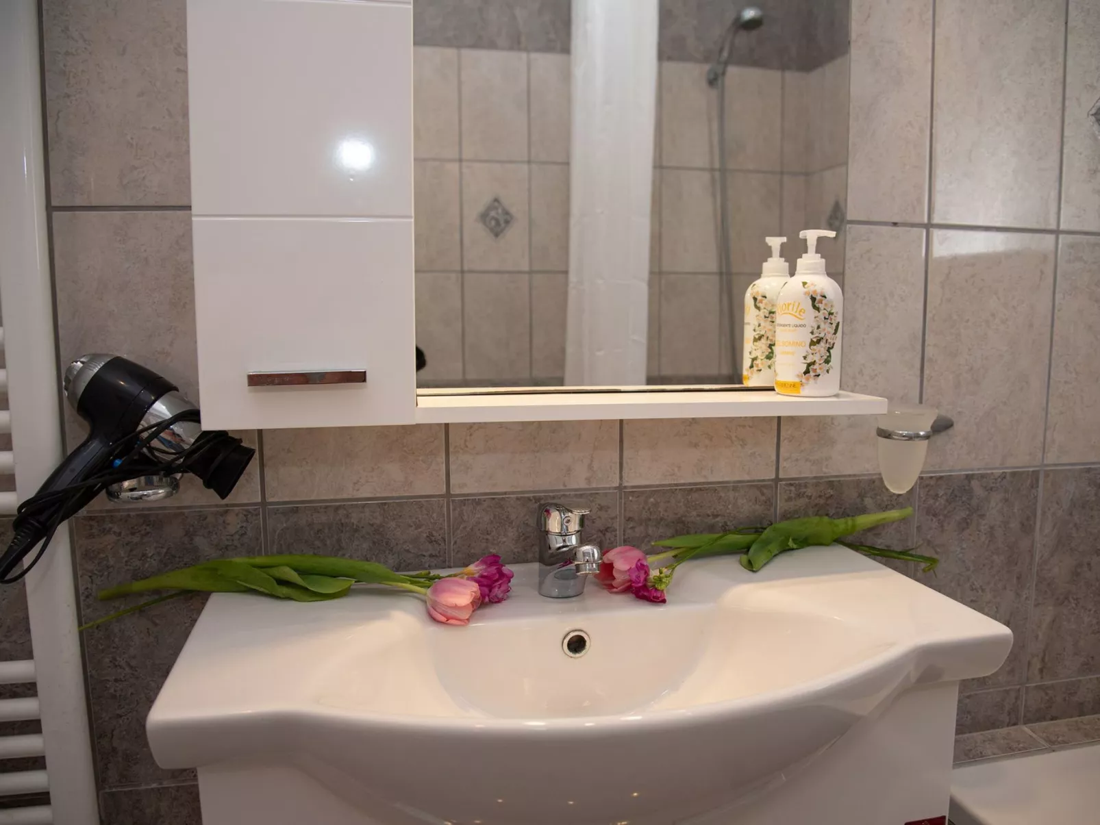 Villa Anthula mit Pool und herrlichem Meerblick-Binnen