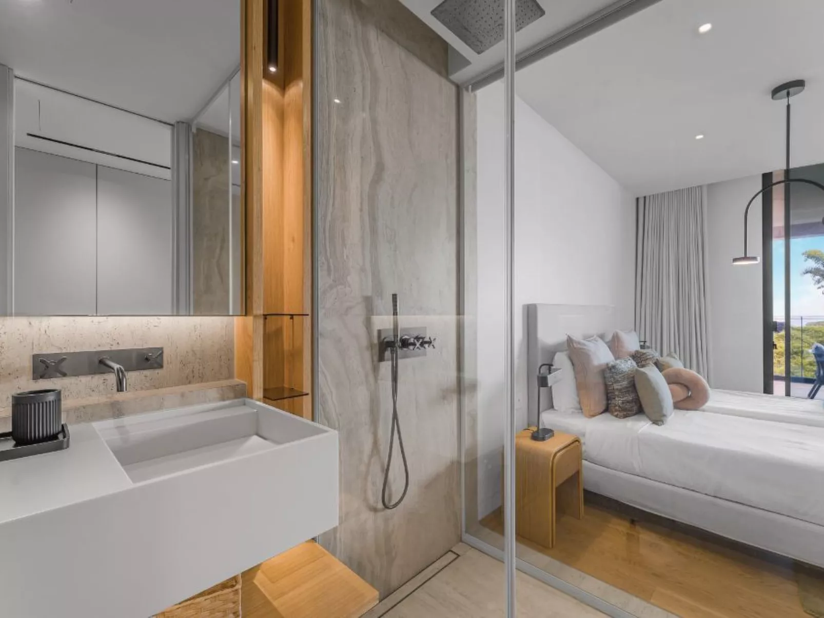 "Savoy Luxury Apart."-Image-tags.info