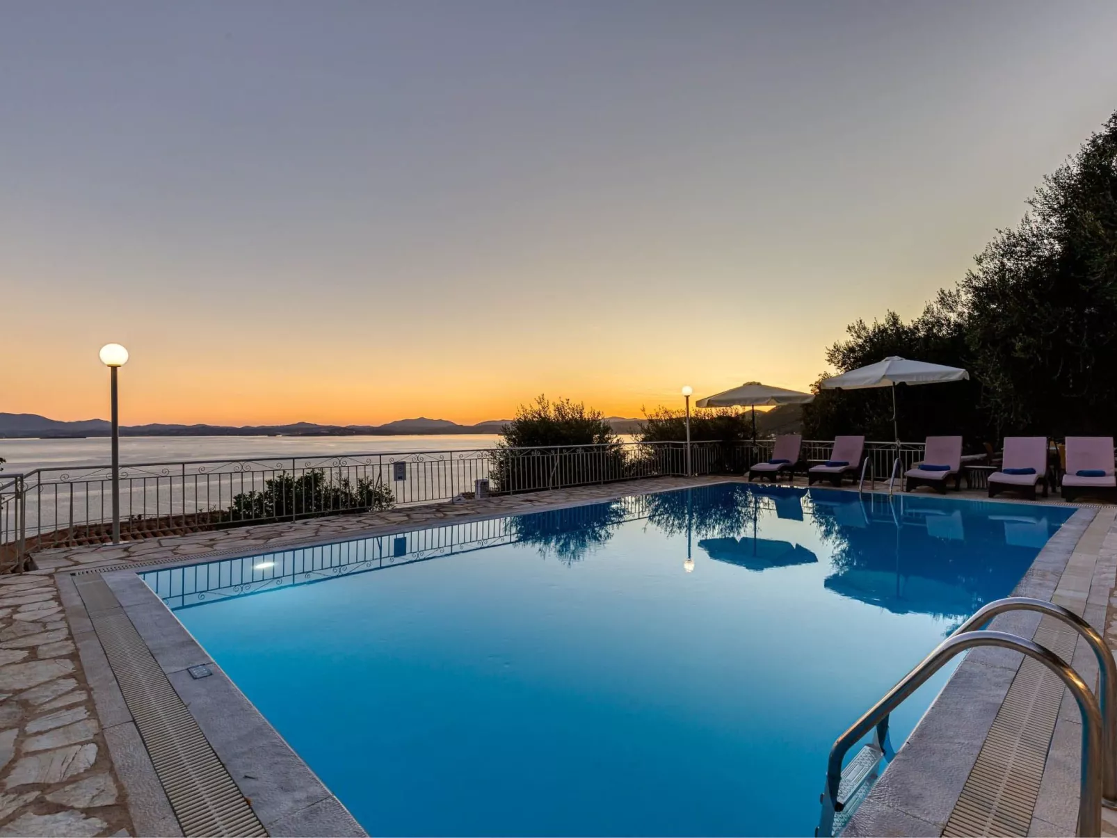 "Villa Nafsika"-Buiten