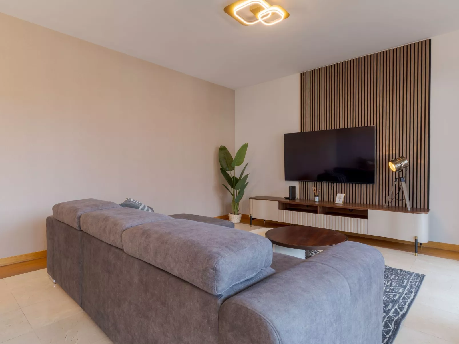 Living BX Wohnung im Stadtzentrum-Binnen