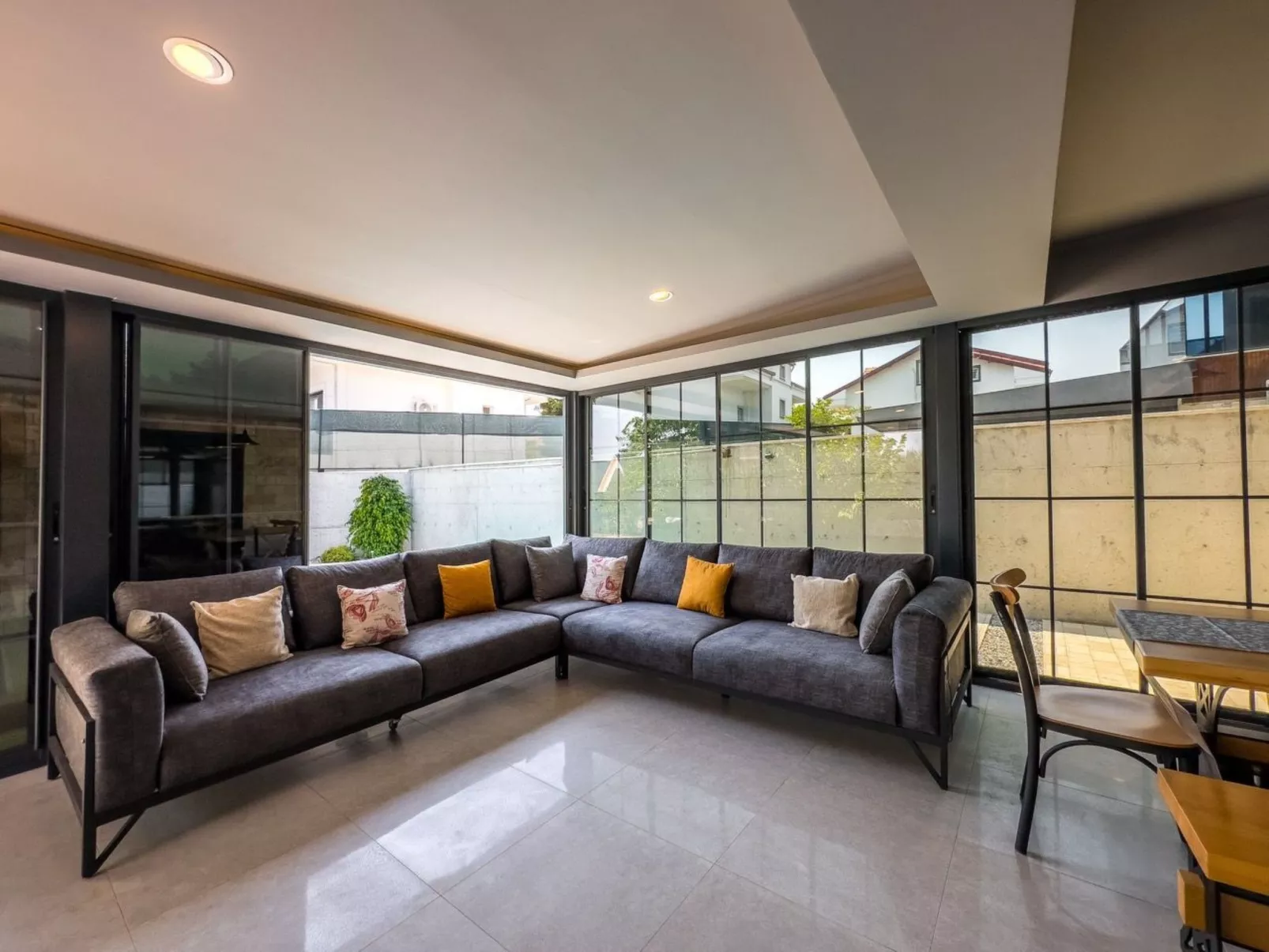 Große Villa in Fethiye Ciftlik-Image-tags.info