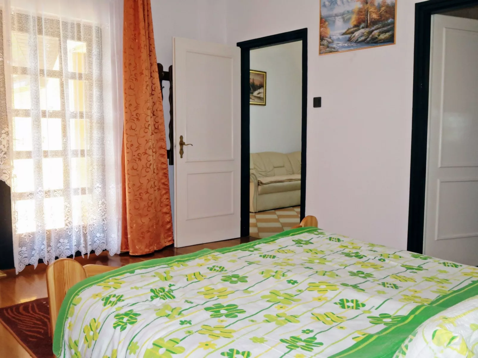 Stimmungsvolle Ferienwohnung mit großem Garten-Binnen