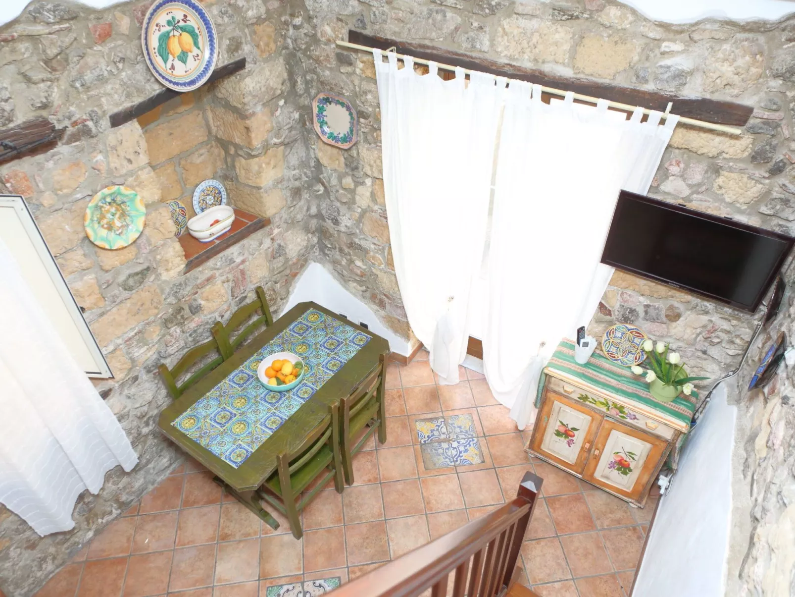 Casa Saraceni-Image-tags.info