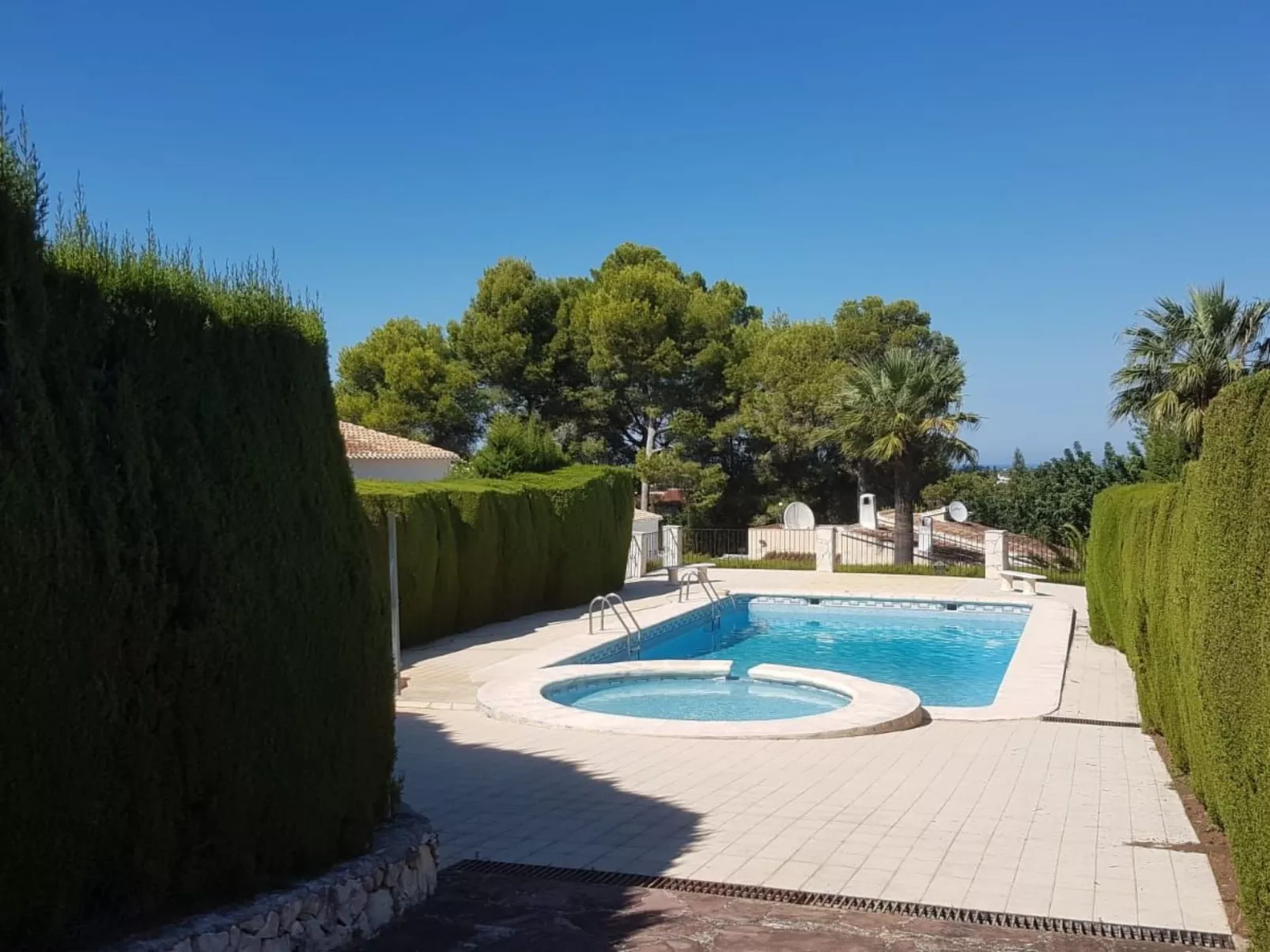 Casa Mila La Sella-Buiten