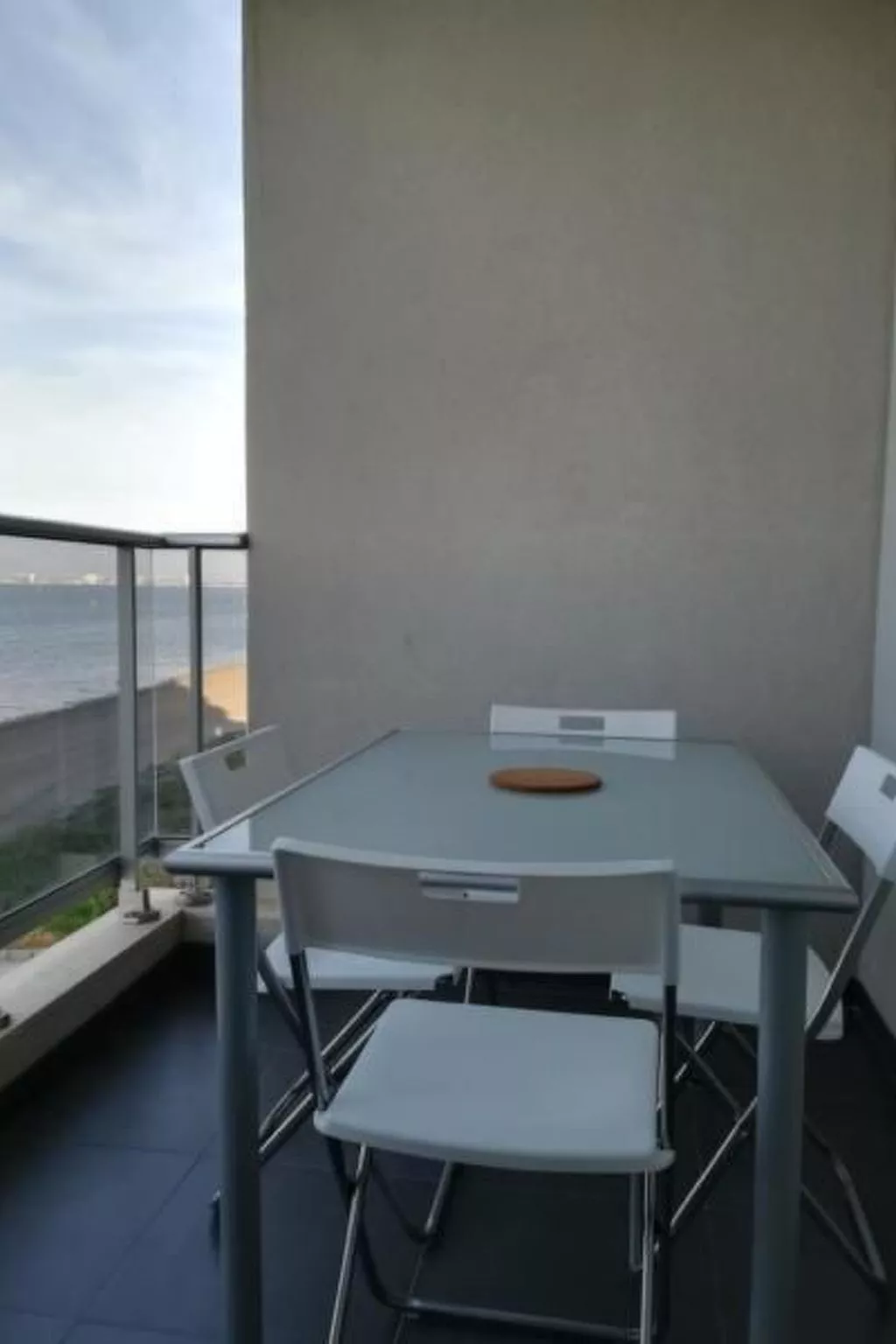 Mit Gemeinschaftspool-Buiten