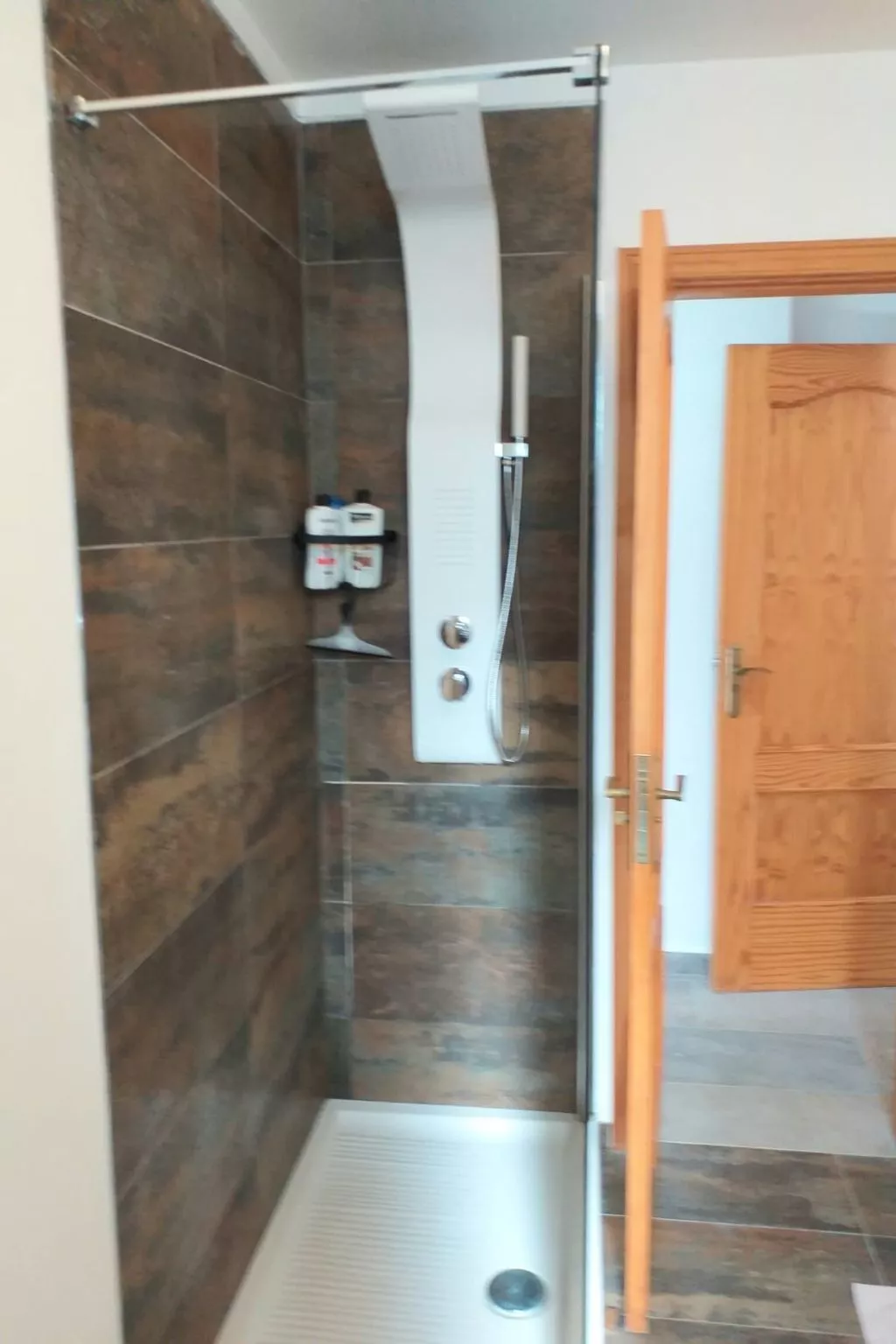 In Mesa Del Mar mit Offenem Balkon-Binnen