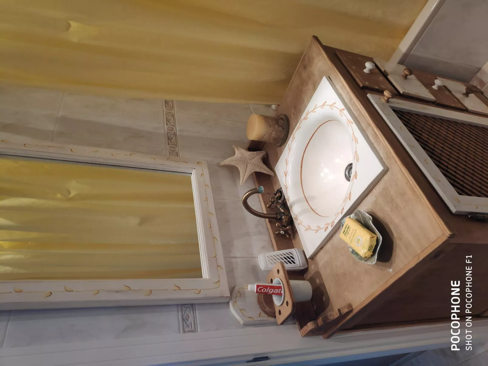 Atlantisches Paradies-Binnen