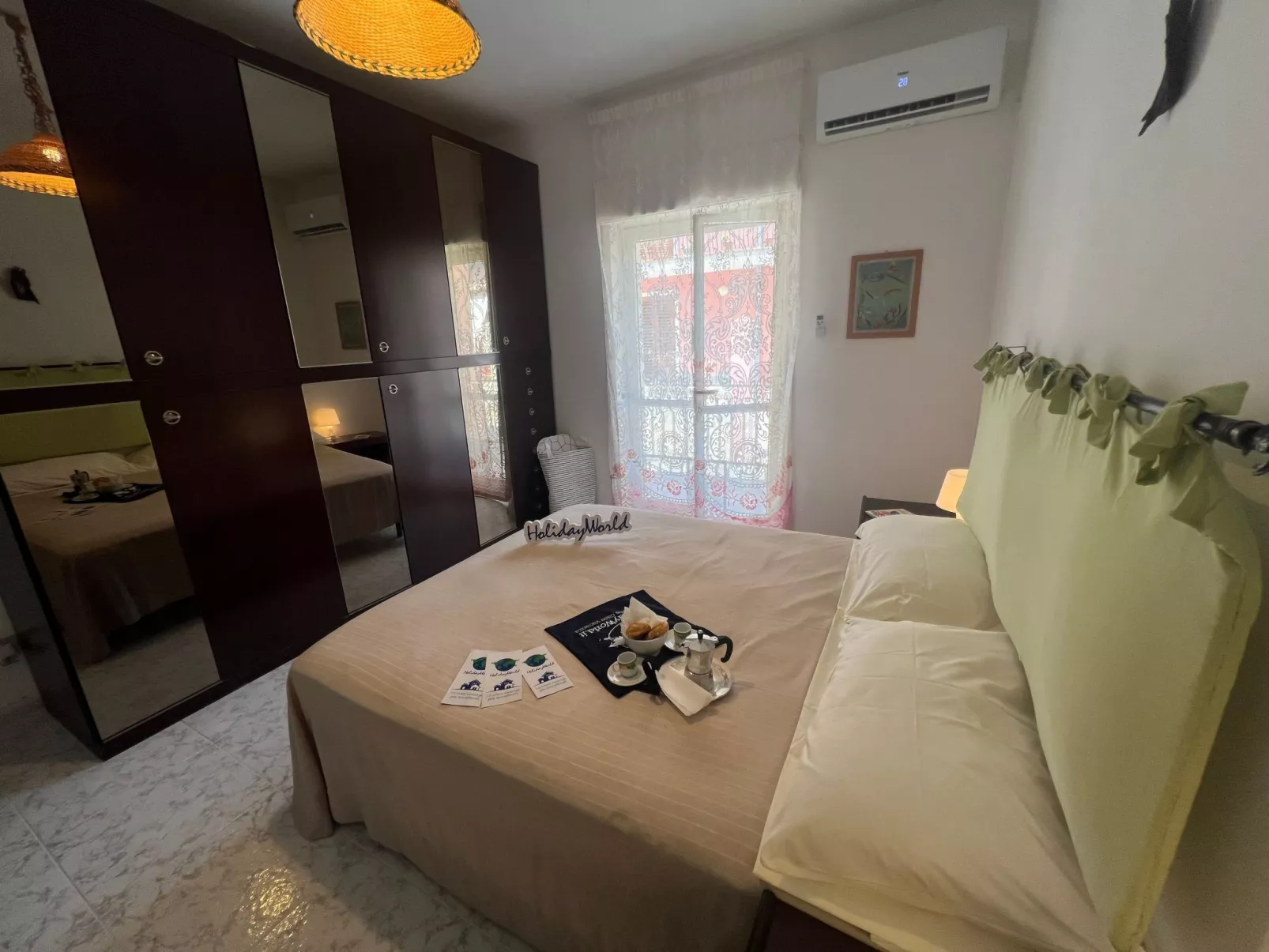 La Baia di Tindari' Ferienwohnung-Binnen