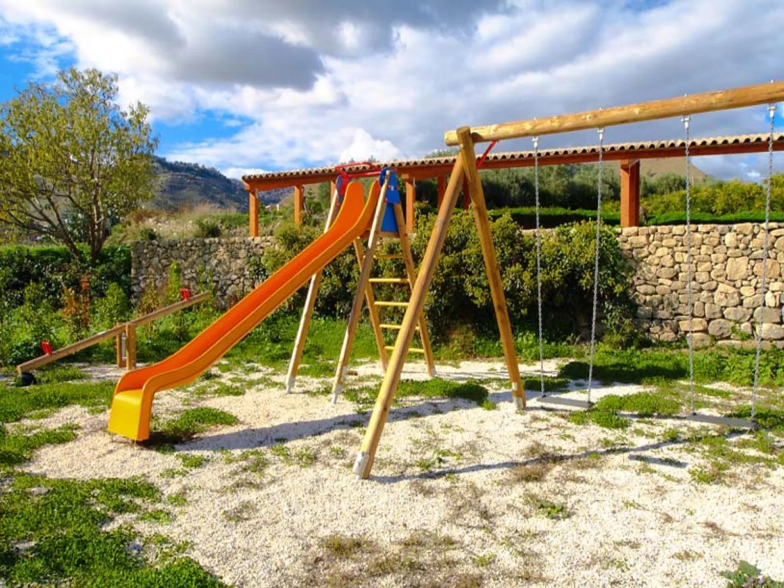 Villa 'La Vecchia Dimora'-Buiten