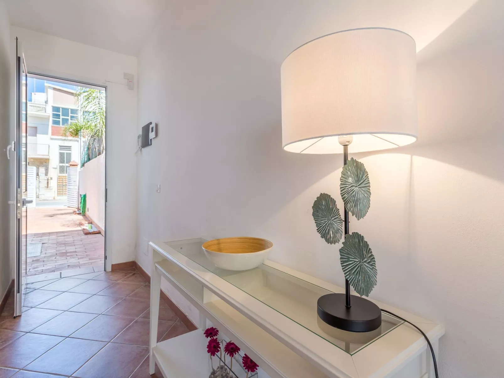 Amarillis, Wohnung am Strand-Image-tags.info