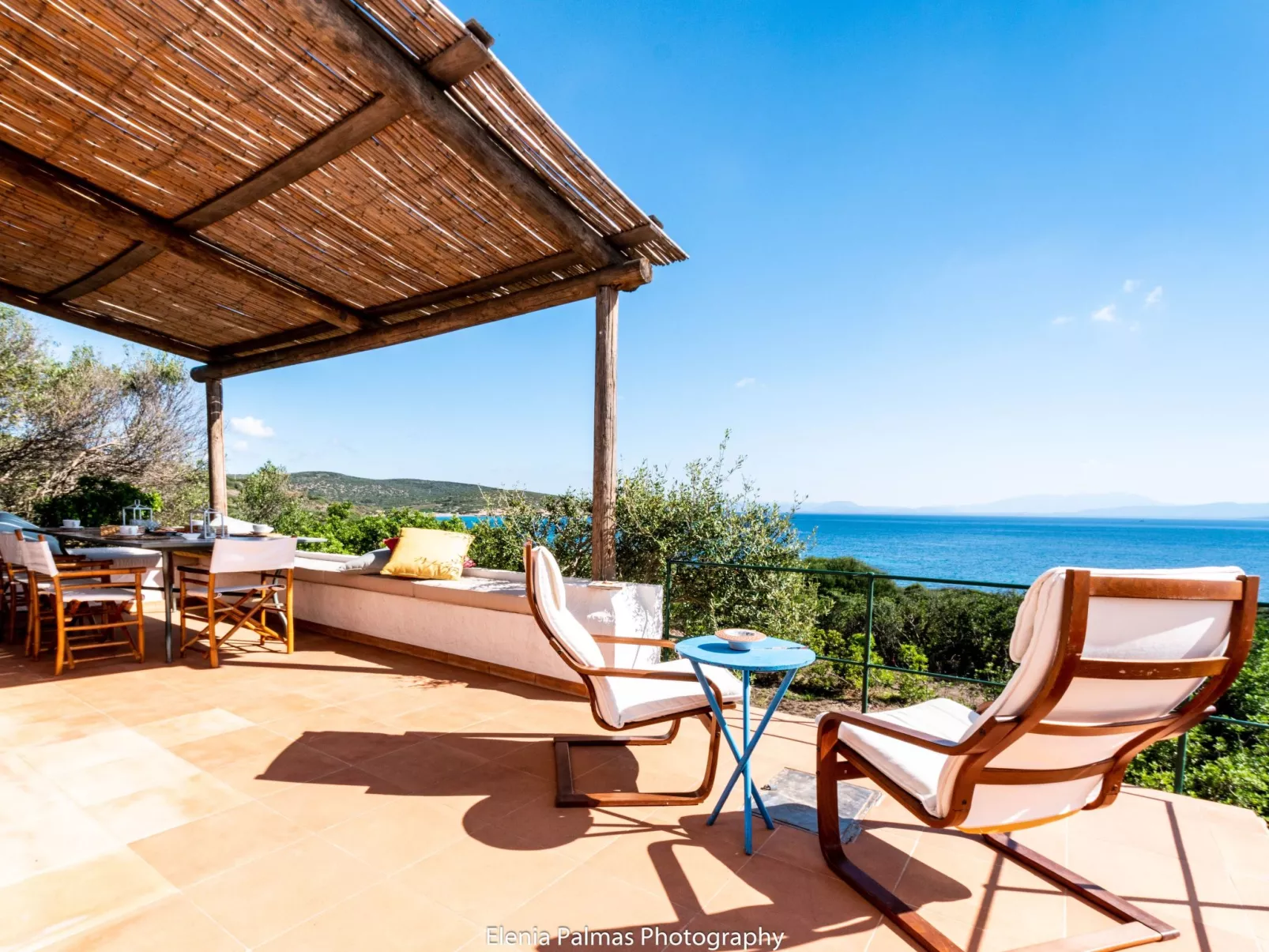 Haus in Sant'antioco mit überdachtem Parkplatz-Image-tags.info