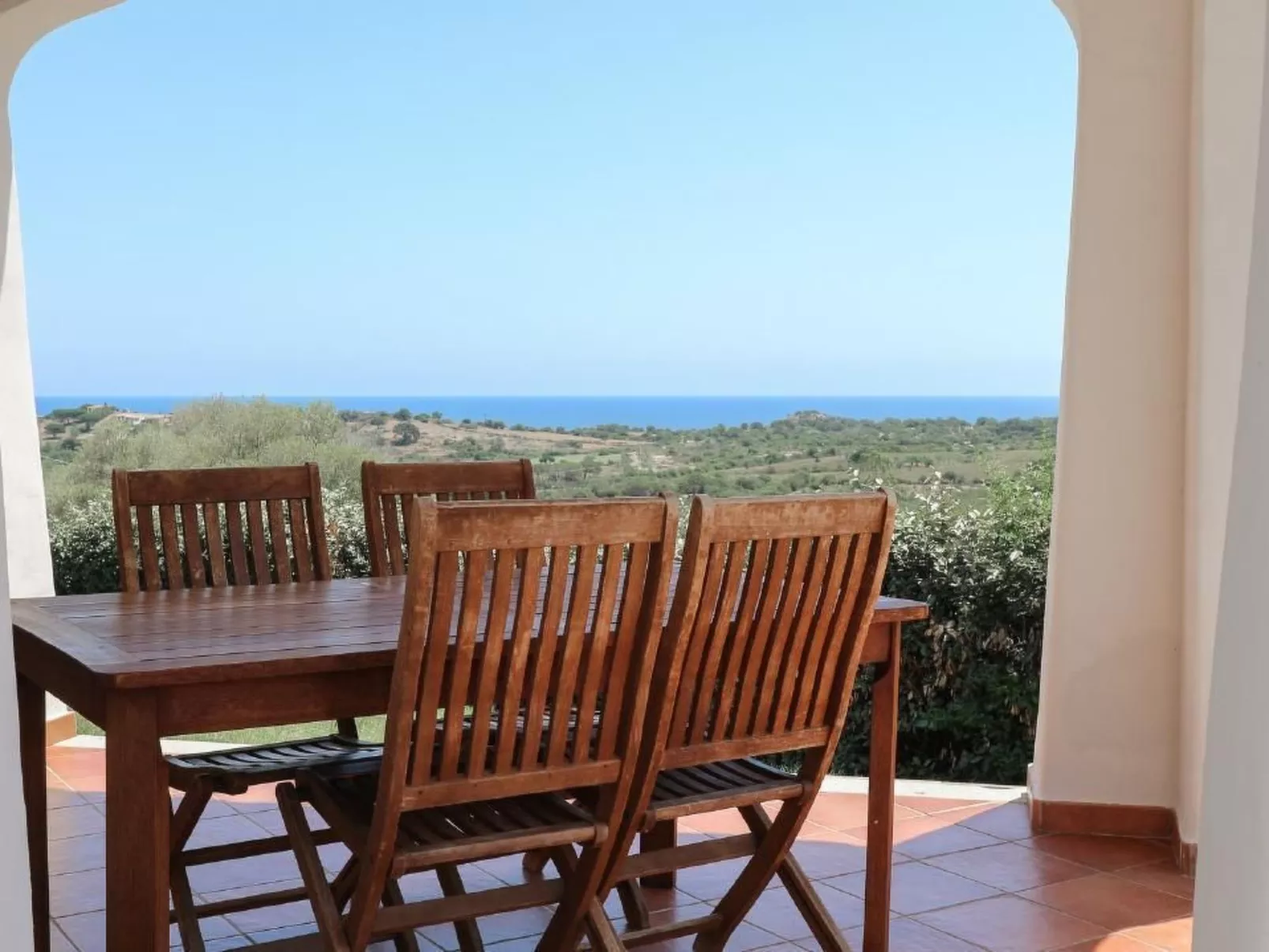 Villa mit gemeinsamem Pool und Meerblick-Image-tags.info