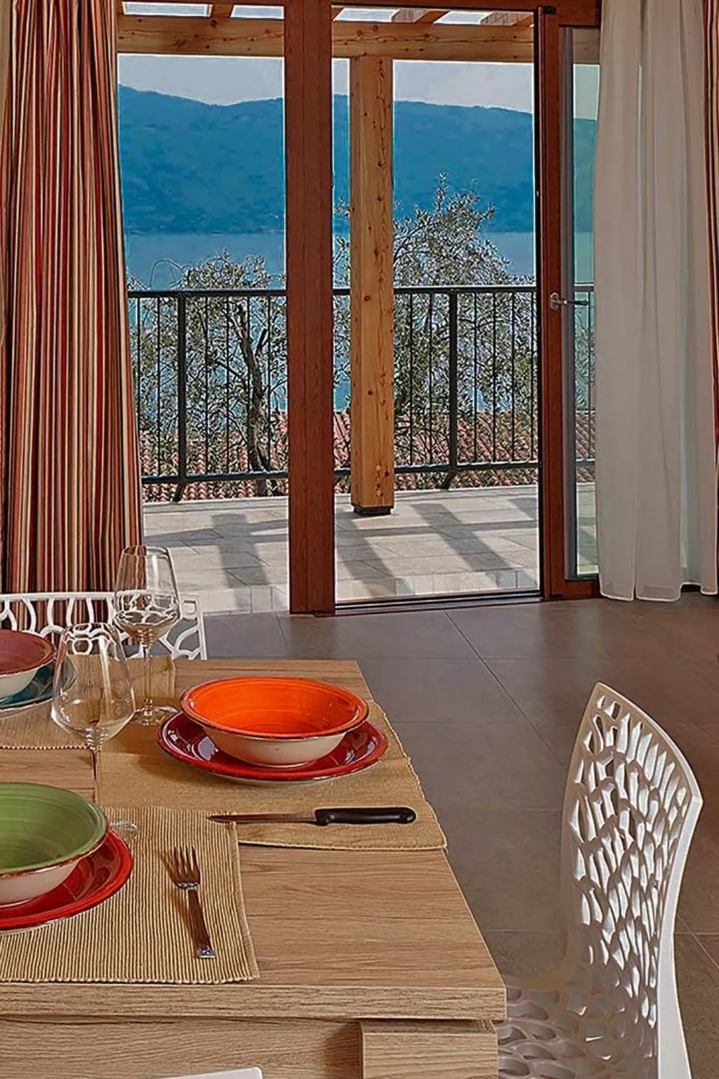 Anwesen "Dany" mit Blick aufs Wasser-Binnen