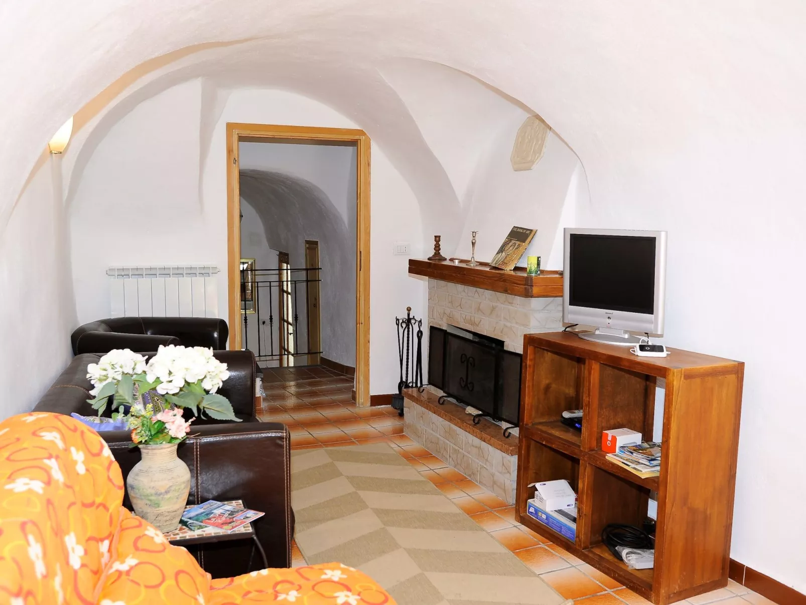 Panoramawohnung mit Balkon und Terrasse-Binnen