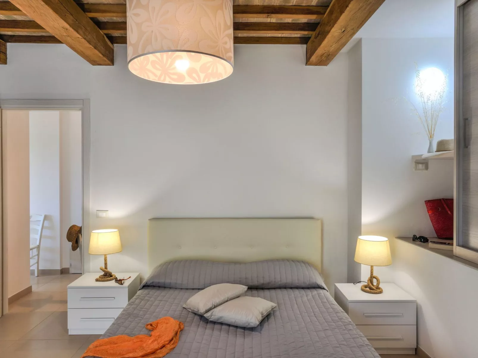 Acquanera - Marcheholiday, mit privatem Pool-Binnen