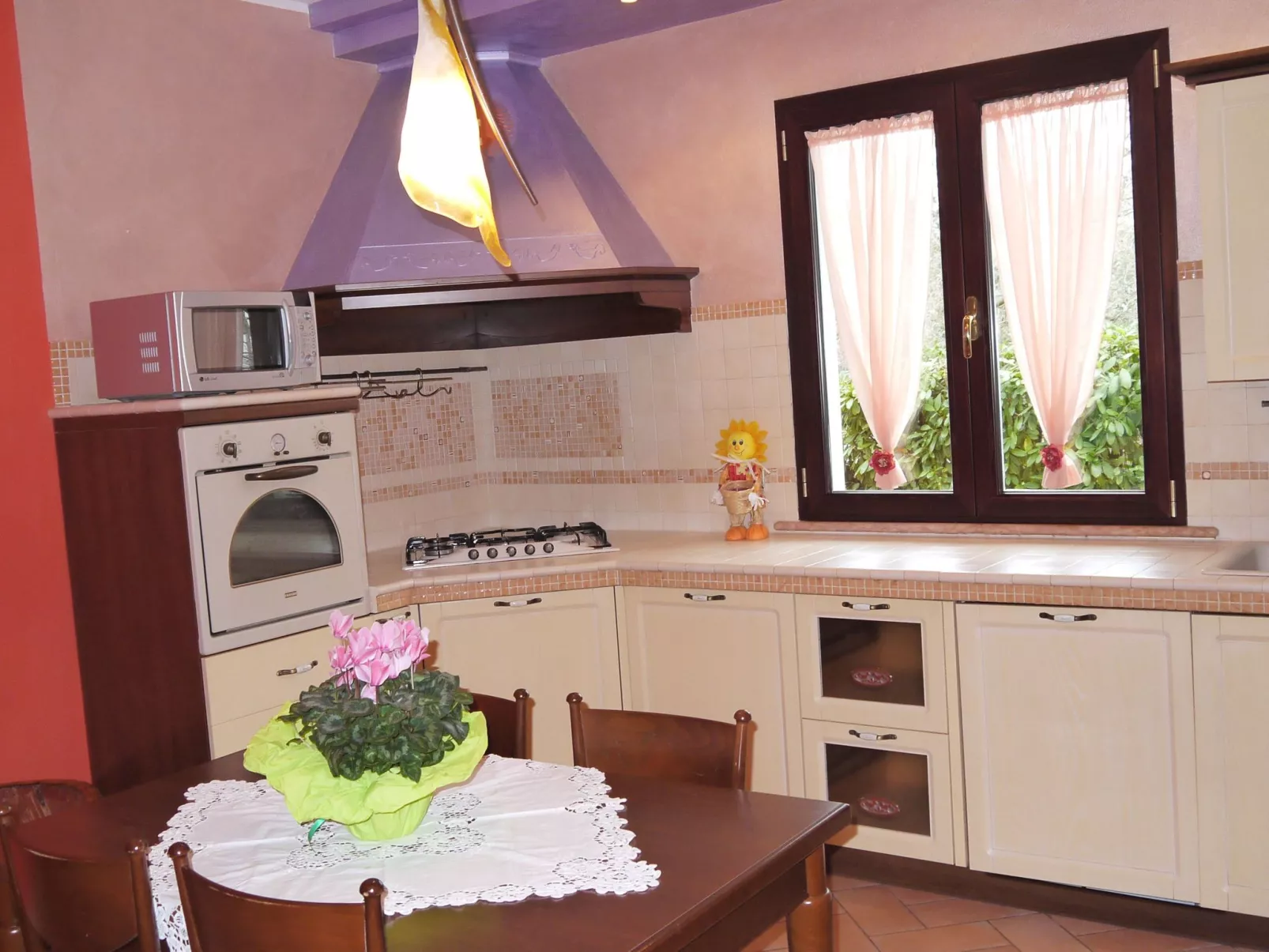 Wohnung mit Privatparkplatz-Binnen