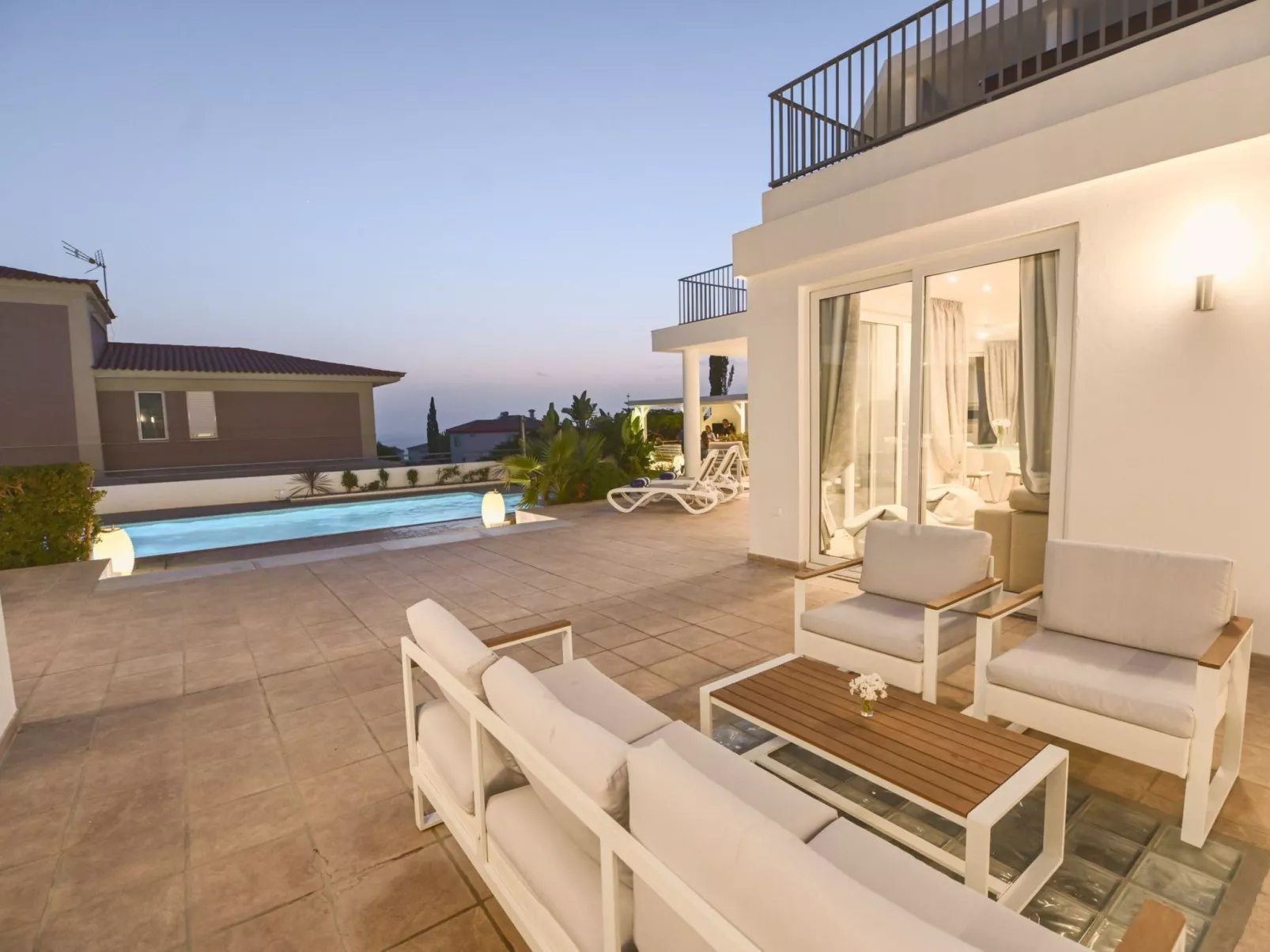 In Adeje mit privatem Pool-Buiten