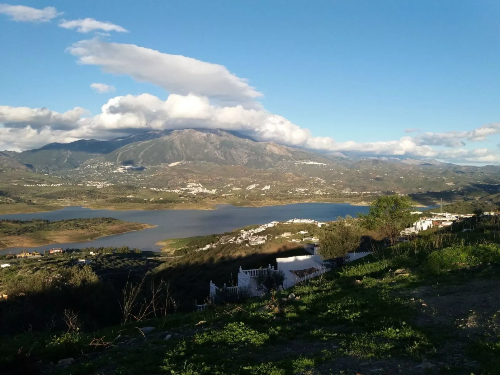 Schönes Landhaus mit Pool, Klimaanlage, Privatsphäre.-Image-tags.info