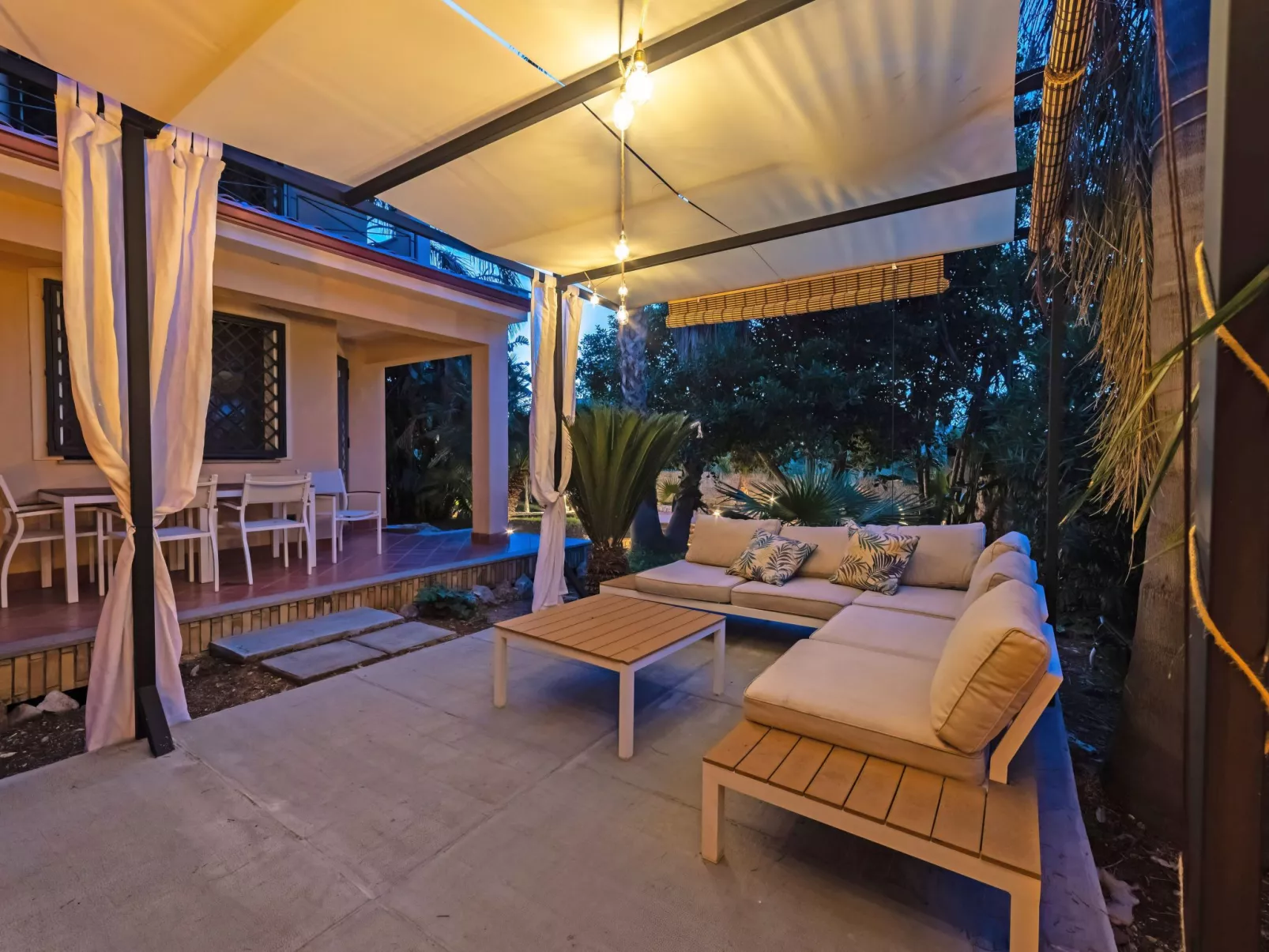 Gemütliches Haus in Carini mit privatem Pool-Image-tags.info