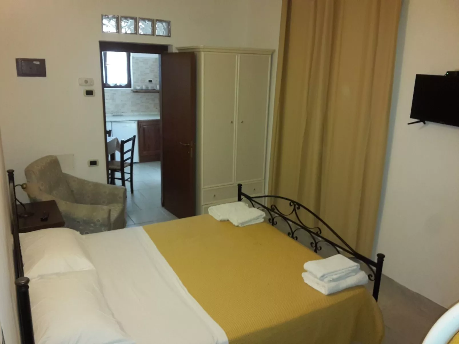 Casal del Borgo 3-Image-tags.info