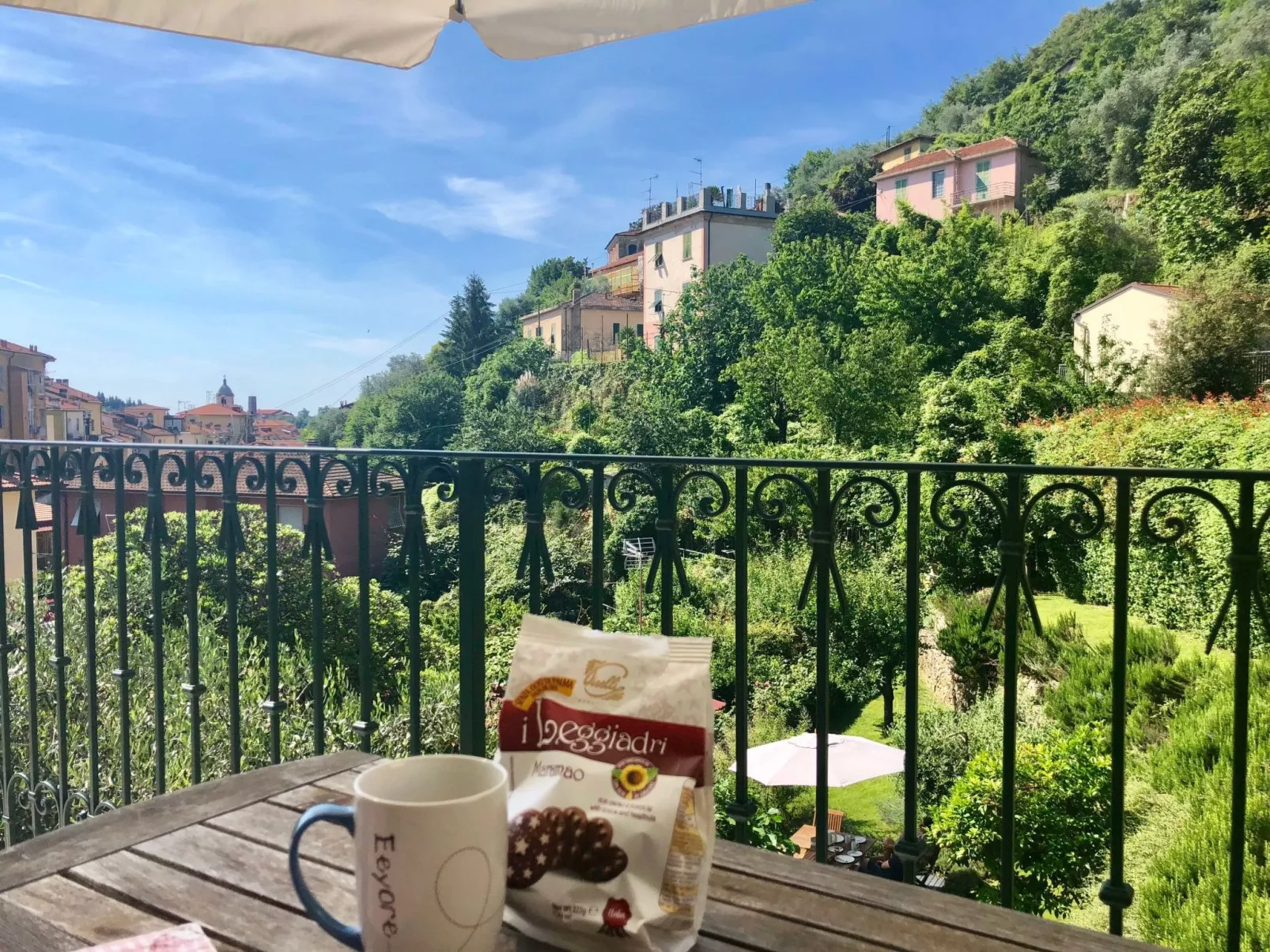 Penthouse mit Garten und privater Terrasse in Villa-Buiten