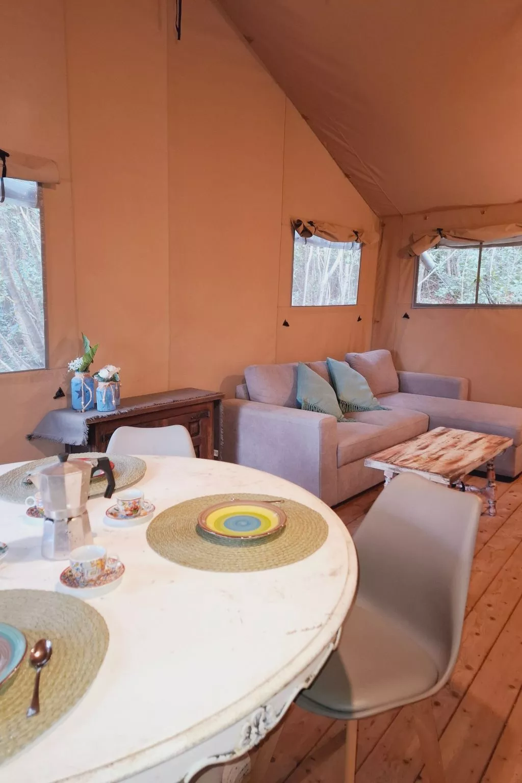 Familienzelt" Nachlass-Binnen