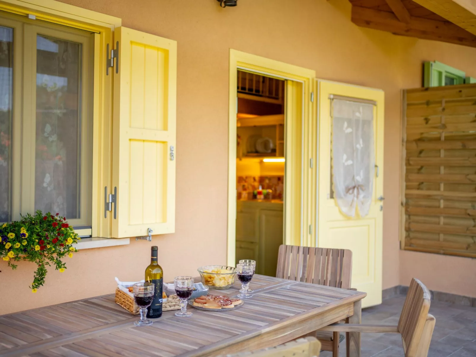 'Messis la gialla'-Buiten