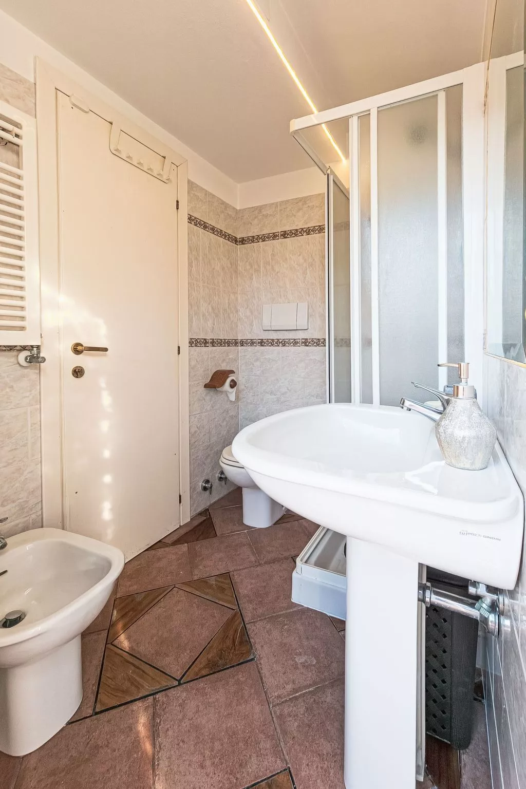 Strategisches Mikrohaus zwischen Cinque Terre und Portofino-Image-tags.info