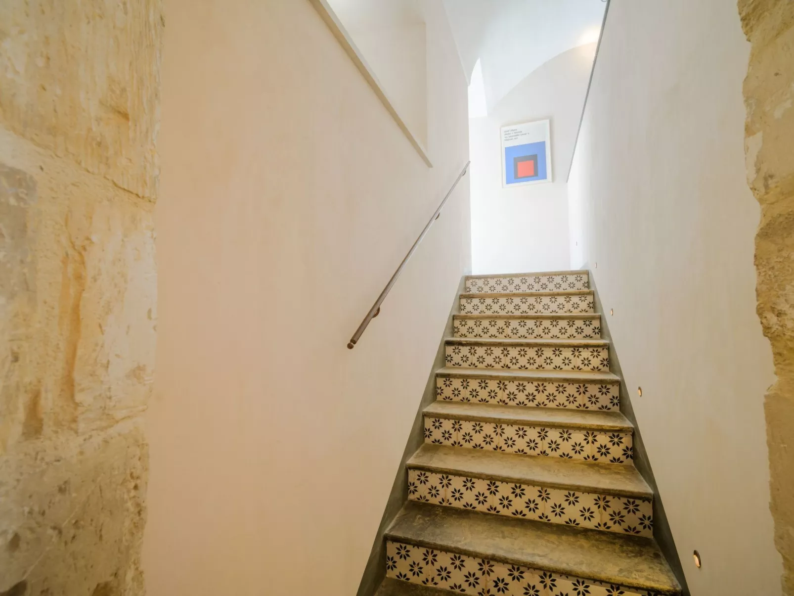 'Casa degli Archi-Image-tags.info