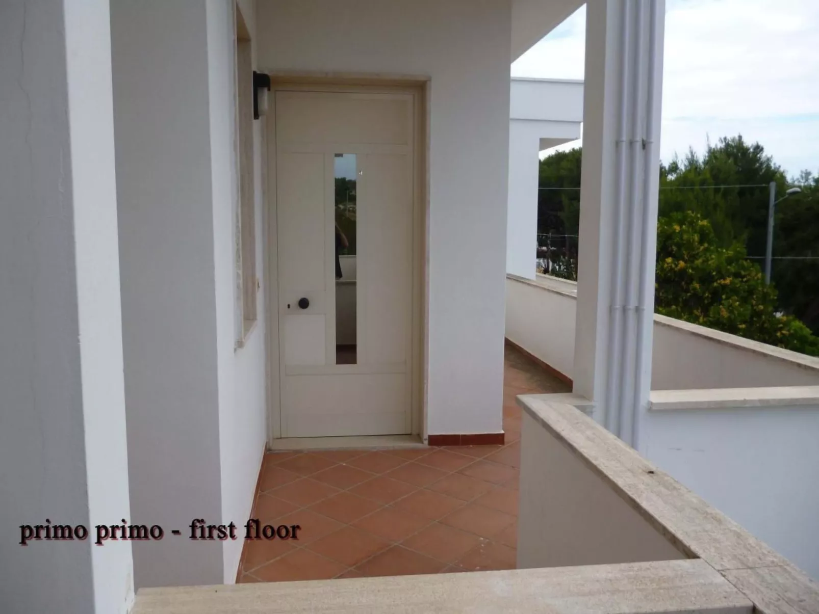 Wohnung in einer Residenz, nur wenige Meter vom Meer entfernt-Image-tags.info