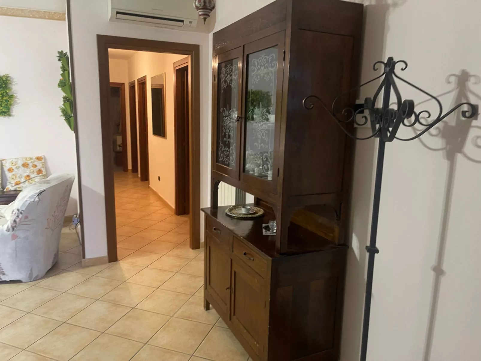 Villa Patty Assisi-Binnen