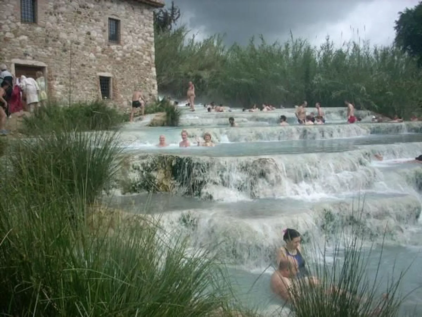 Wunderschönes Ferienhaus in Viareggio mit gemeinschaftlichem Pool-Image-tags.info