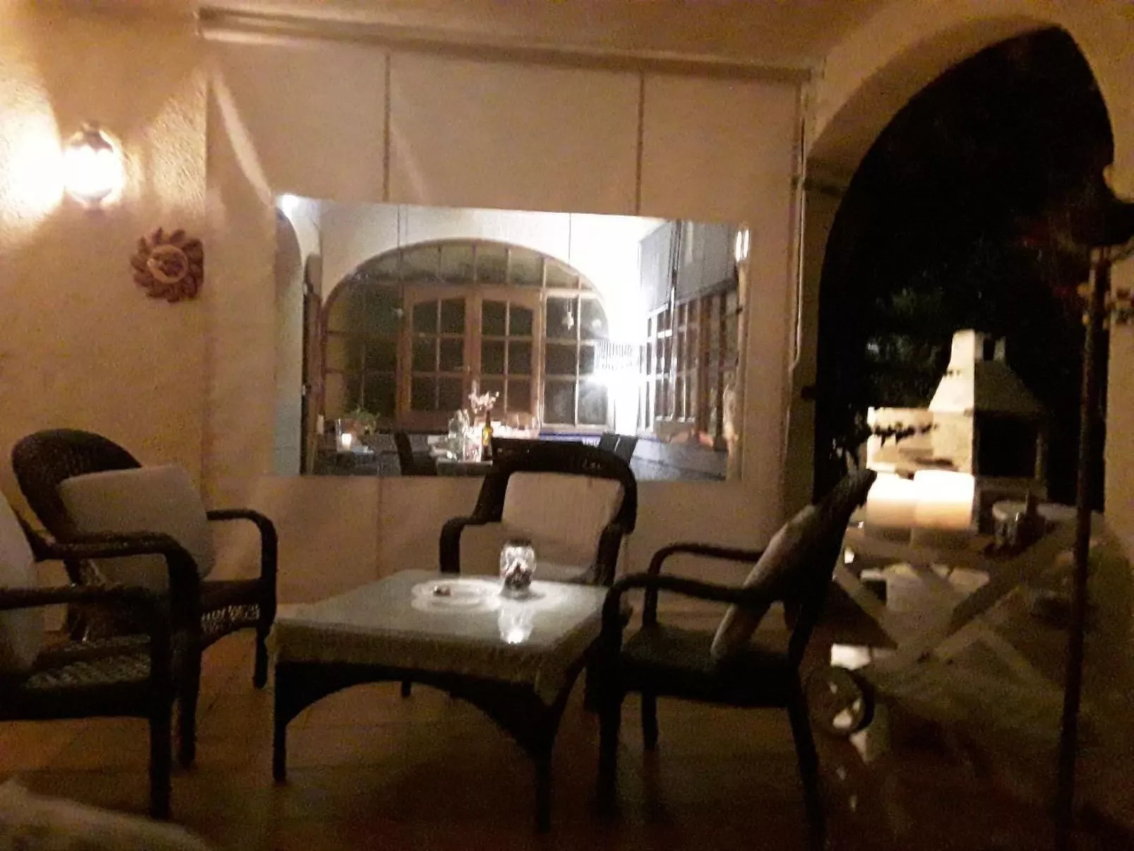 Ferienhaus mit Pool am Meer - Buiten