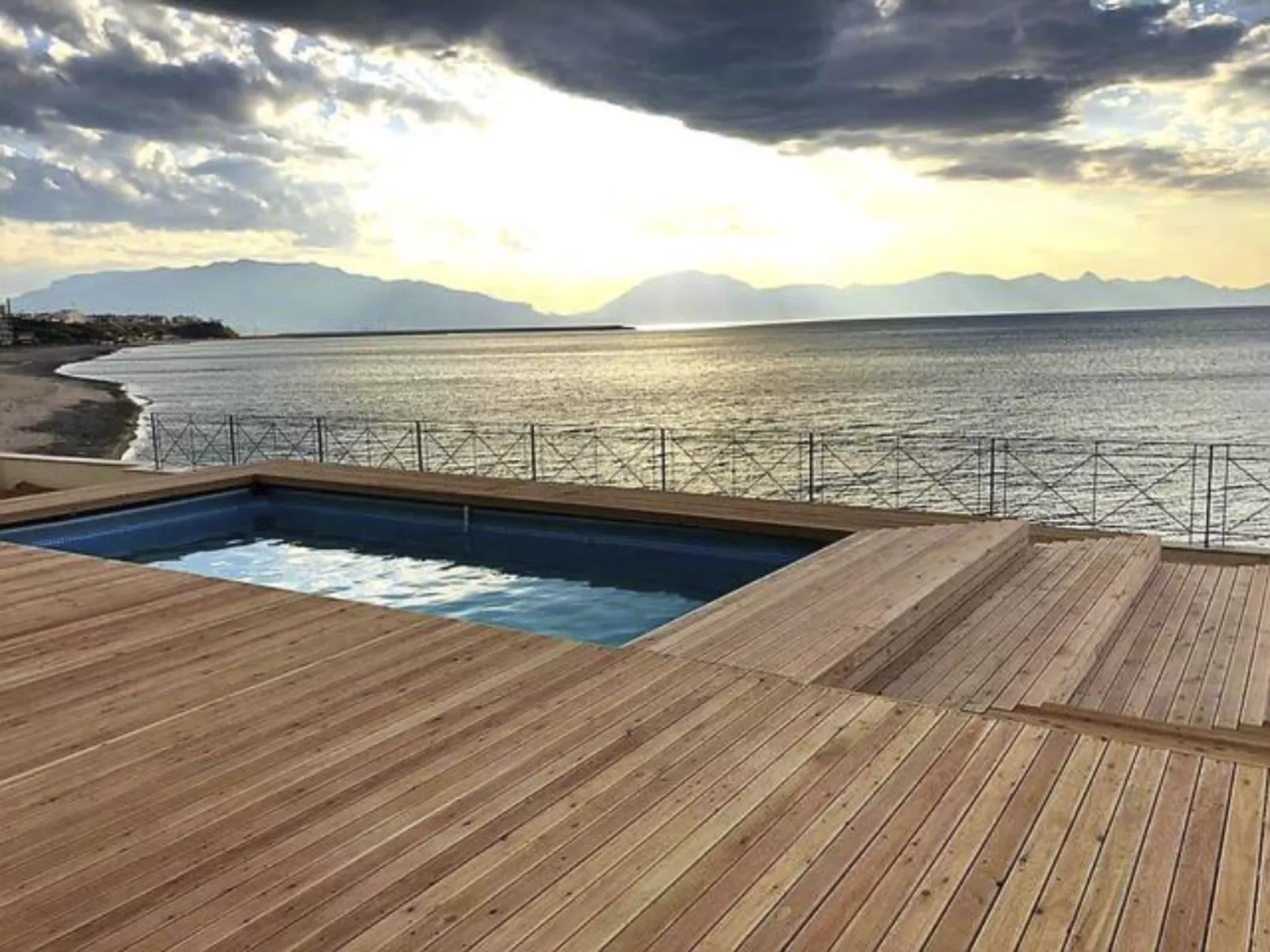 Villa Leucosia Marina Strand Resort-Image-tags.info