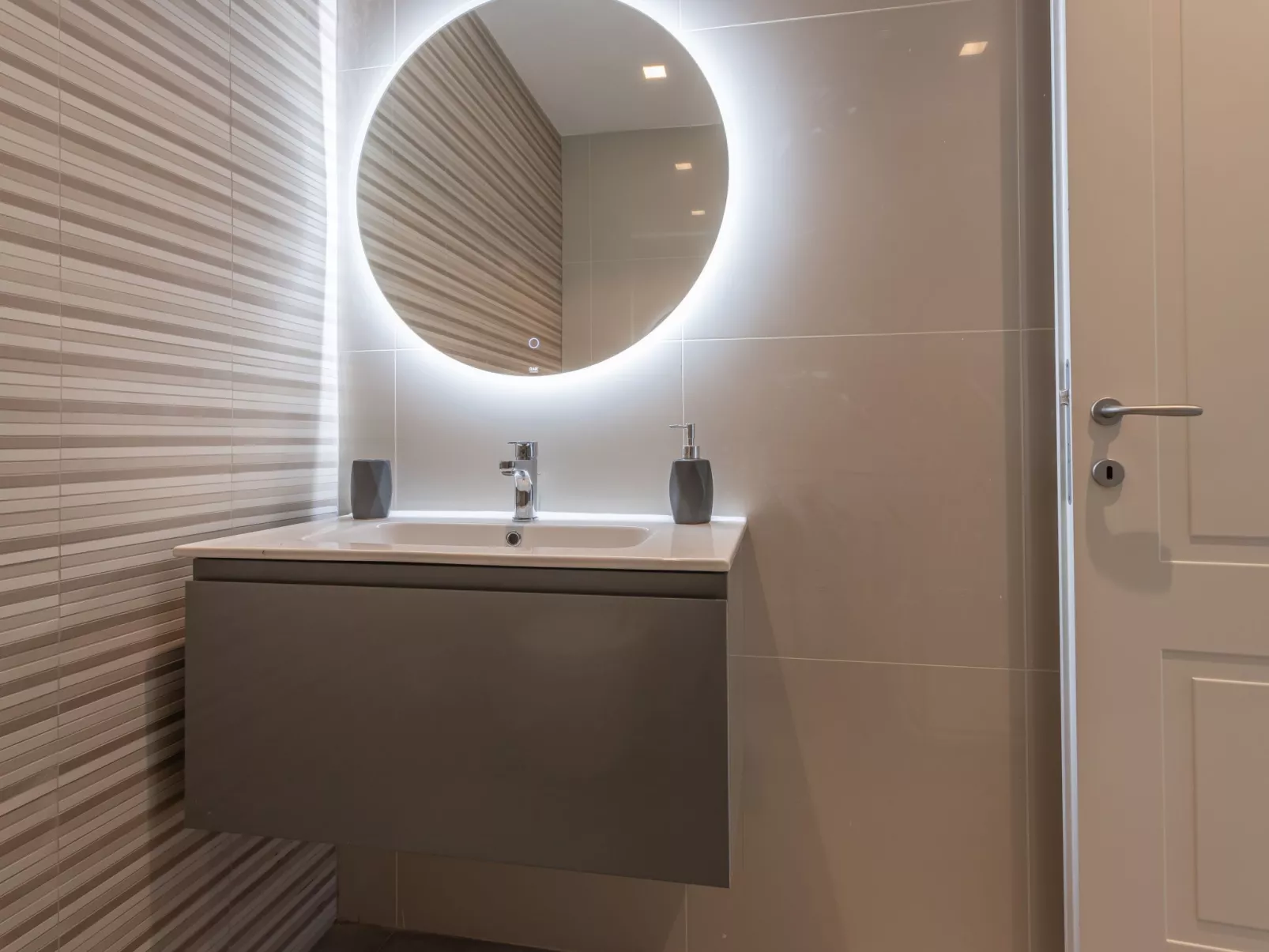 Villaflair - Bensa contemporary - Binnen