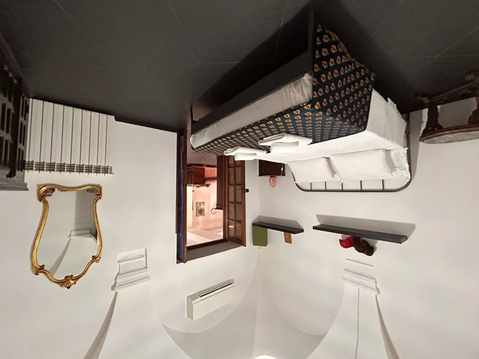 Zwei Schlafzimmer mit Garten und Whirlpool-Binnen