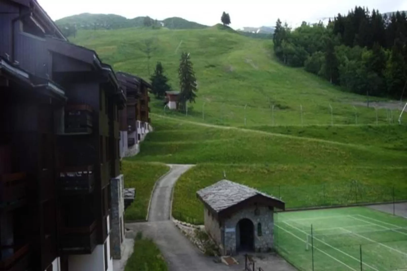 Résidence Cote Soleil G-Uitzicht zomer