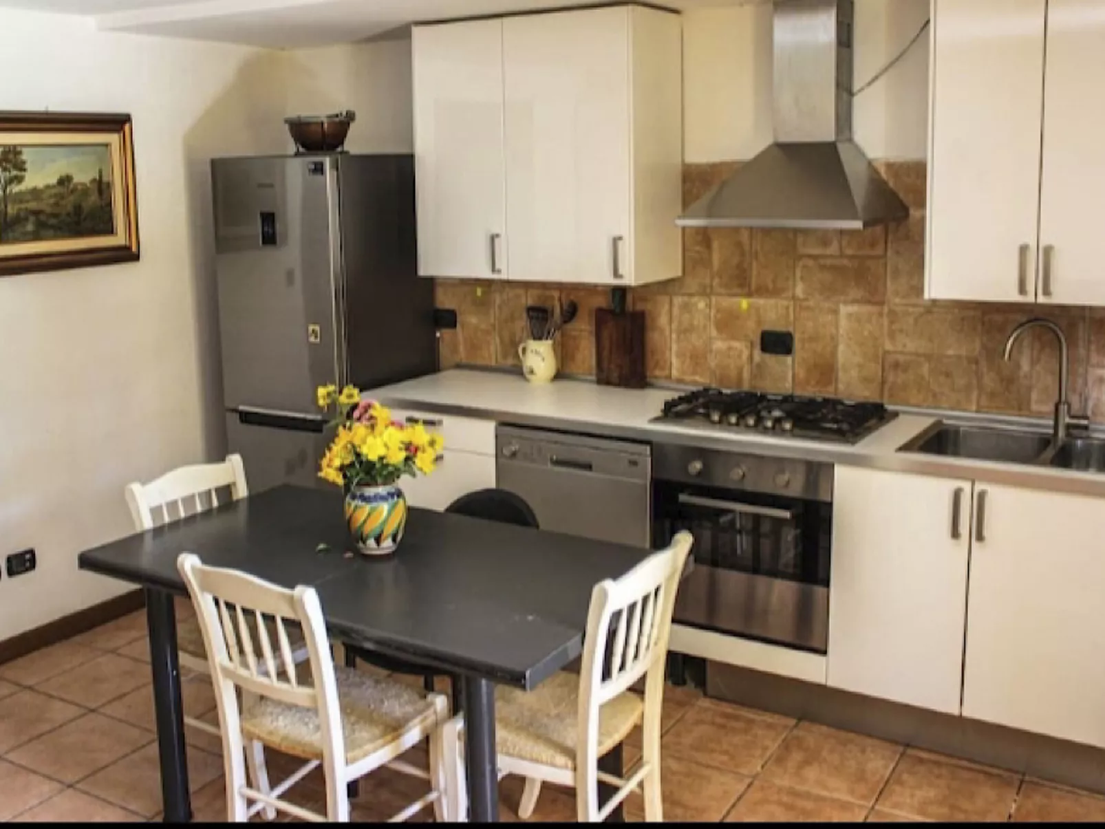 Wohnung mit Seeblick in Villa Elena-Image-tags.info