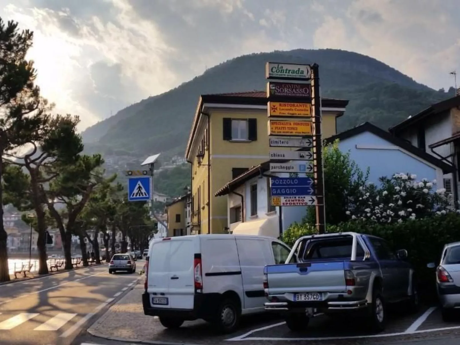 Domaso Surfview - schönes Ferienhaus-Buiten