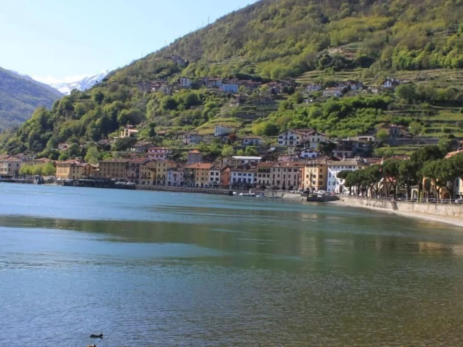 Wohnung in Domaso mit privatem Parkplatz-Buiten