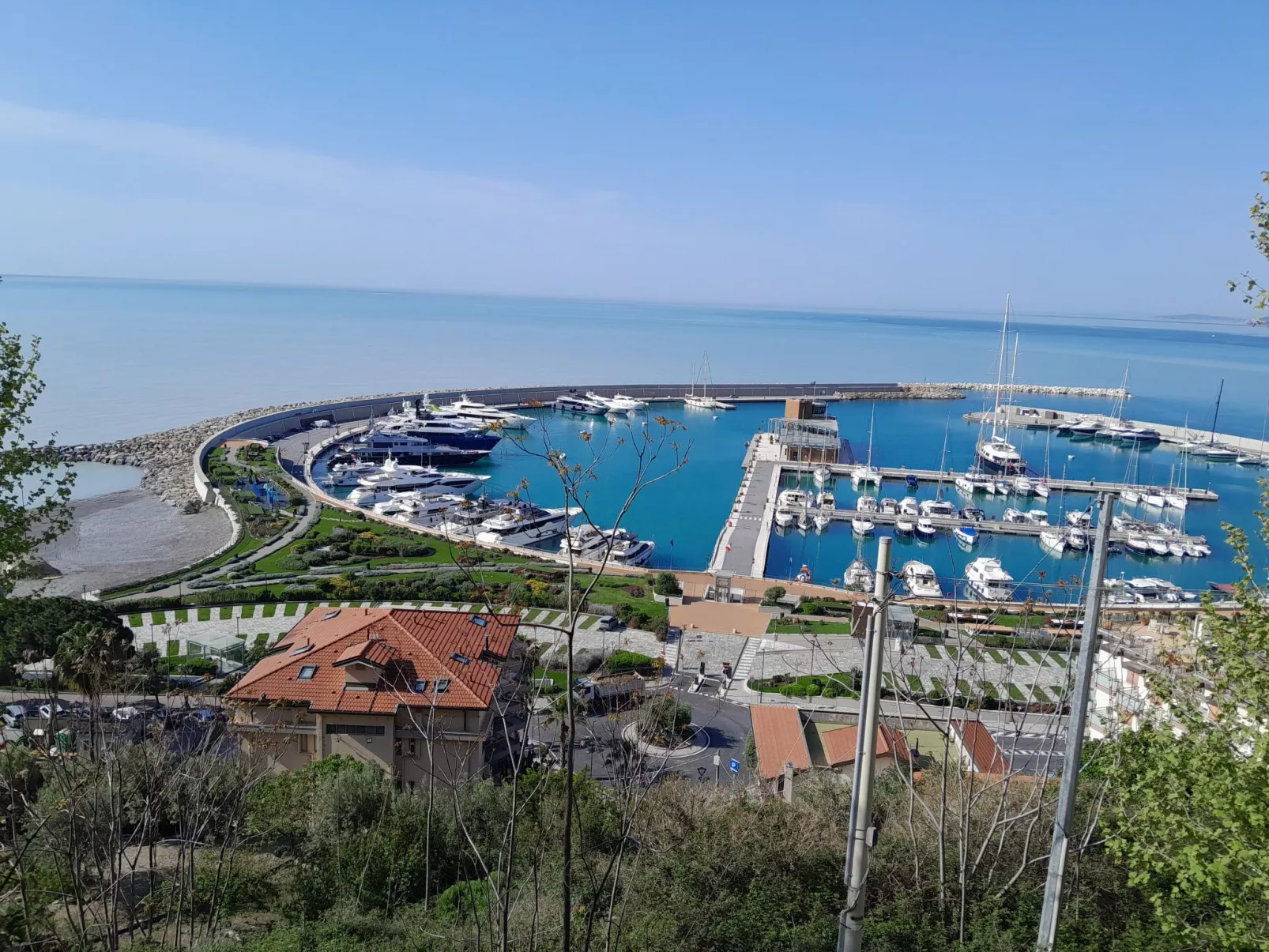 'Medieval House' mit Terrasse-Buiten