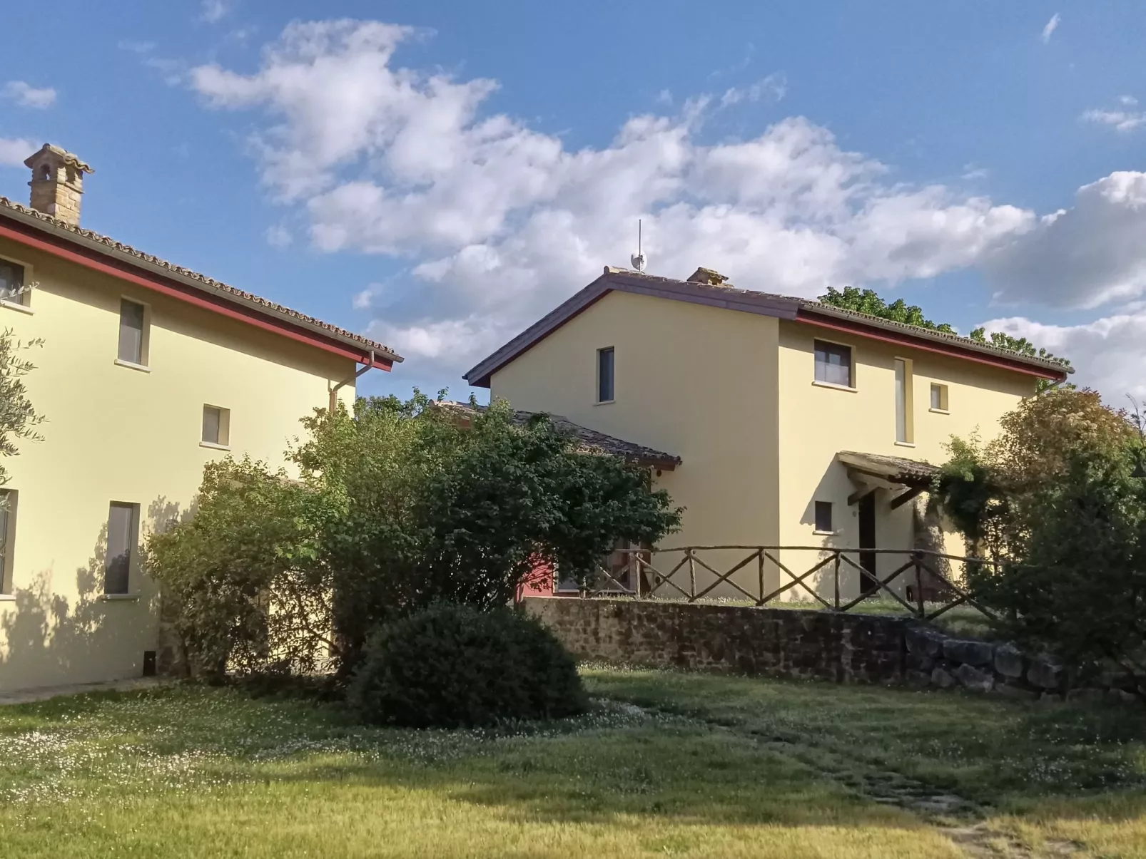 Wohnung "Glicine"-Buiten