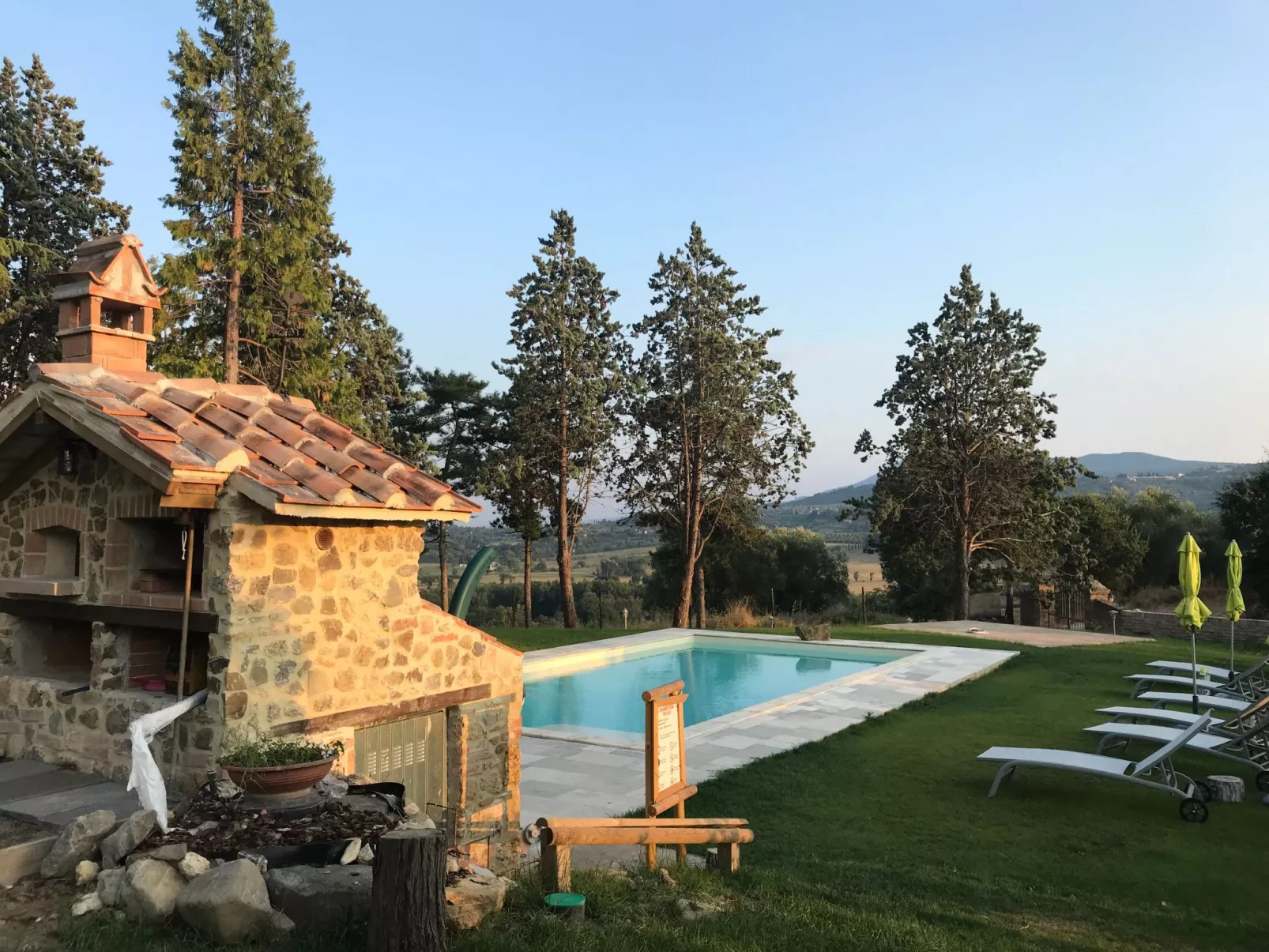 Toskana Poggio Cantarello-Image-tags.info